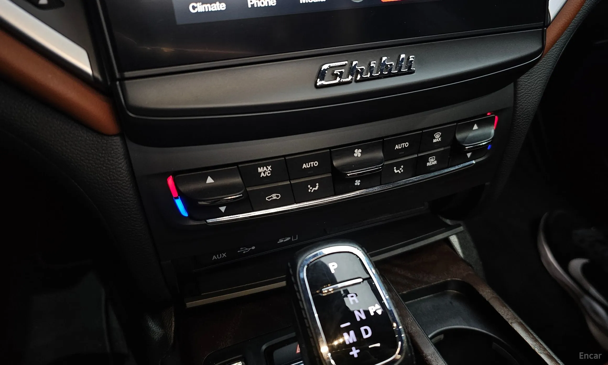 Maserati Ghibli превью 15