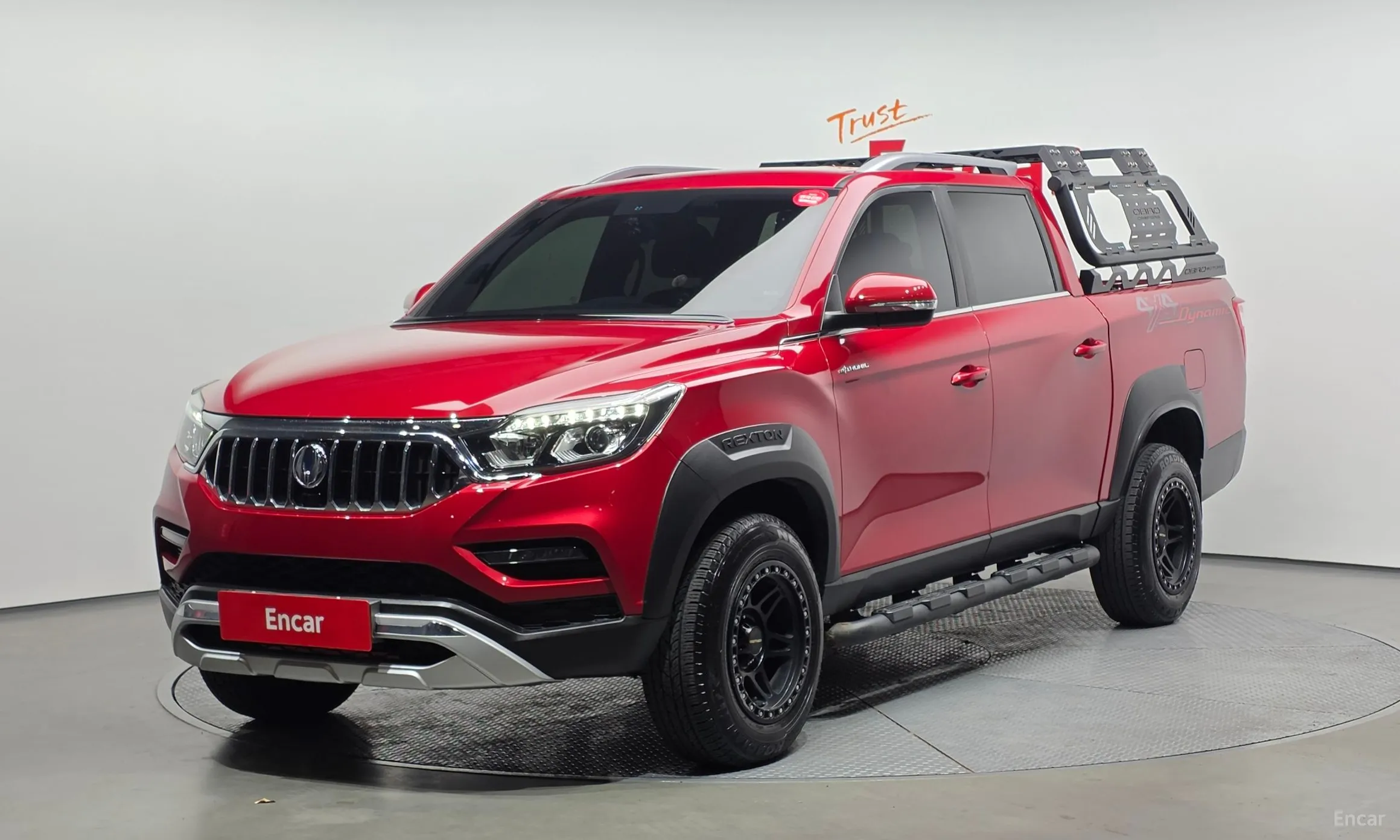 Rexton Sports Khan