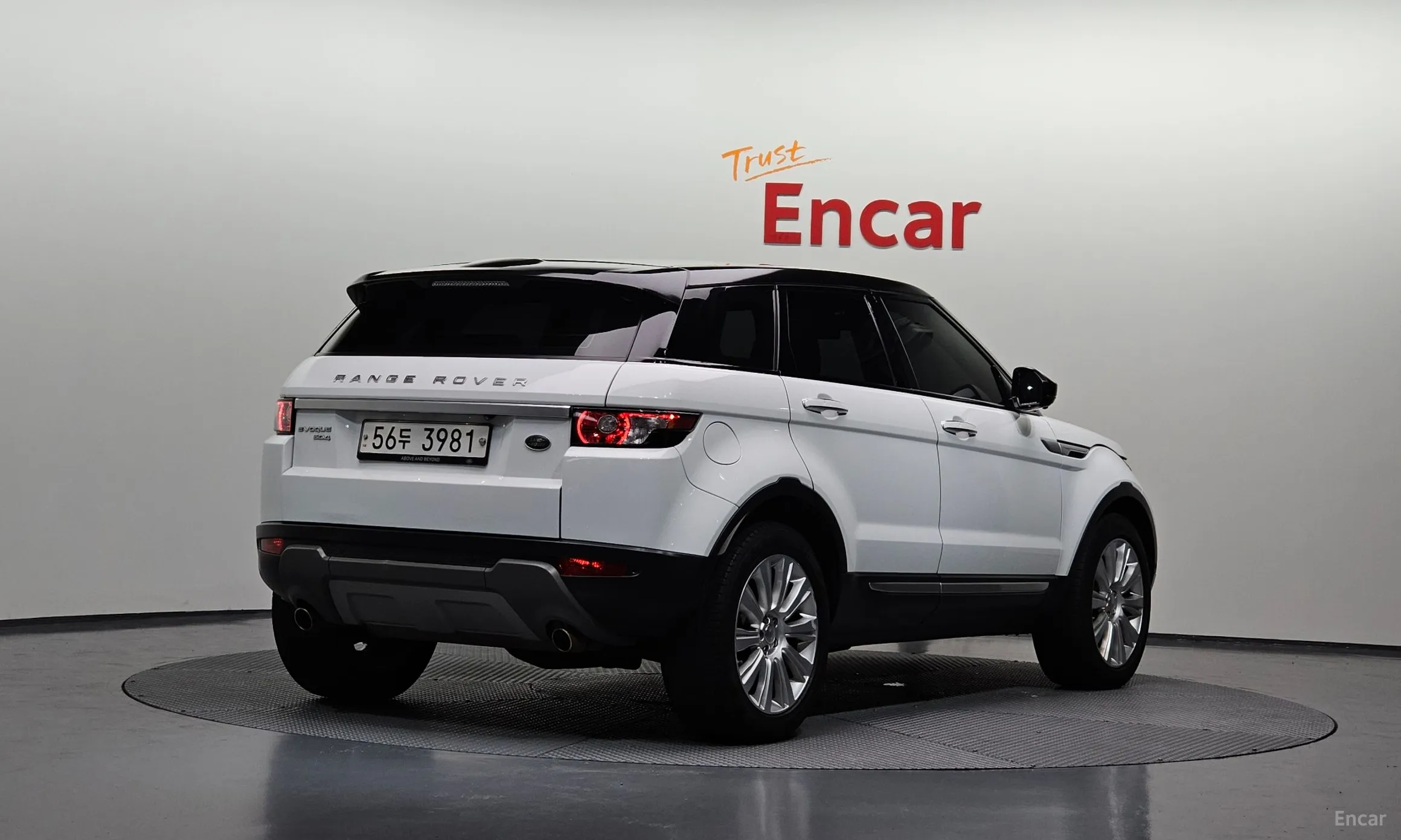 Land Rover Range Rover Evoque превью 2