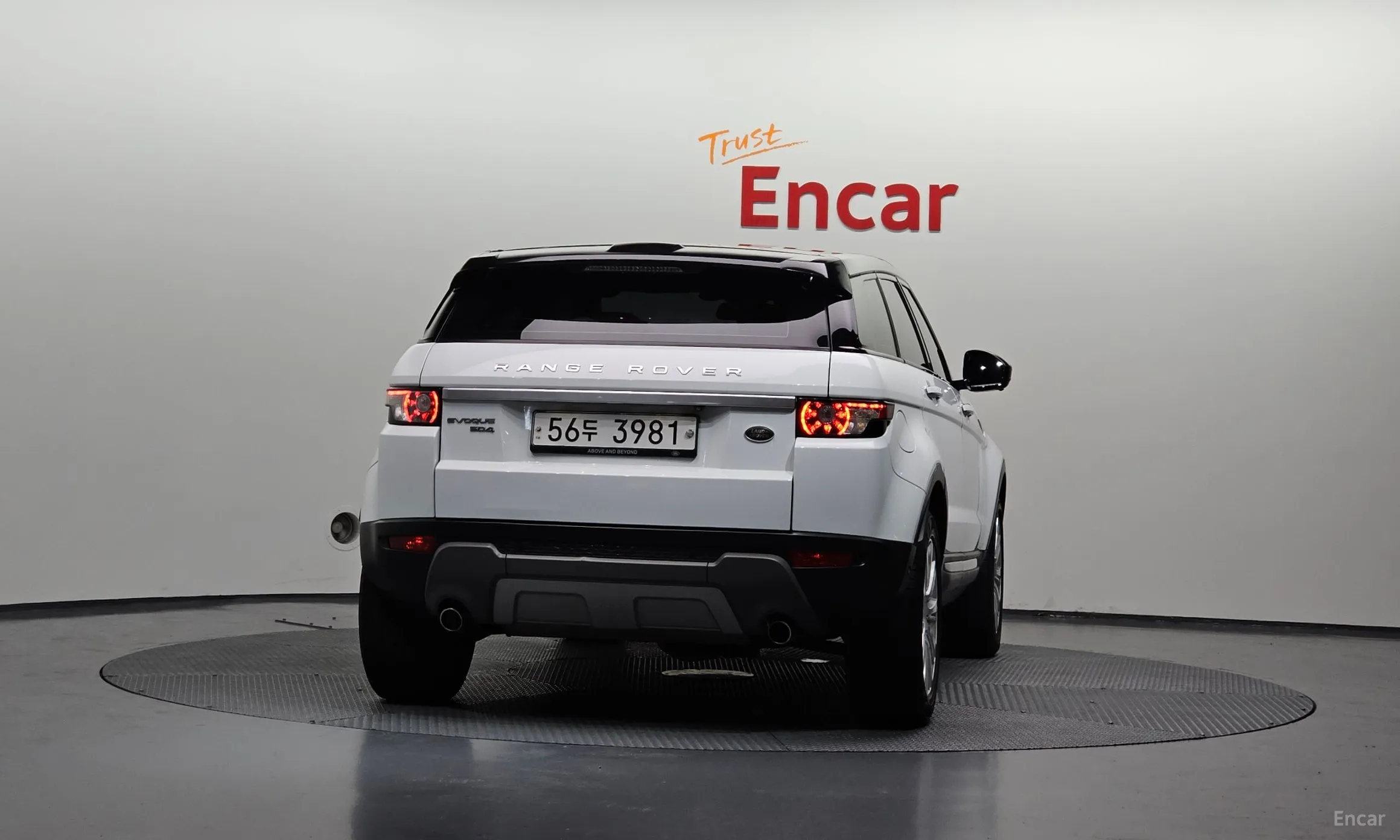 Land Rover Range Rover Evoque превью 4