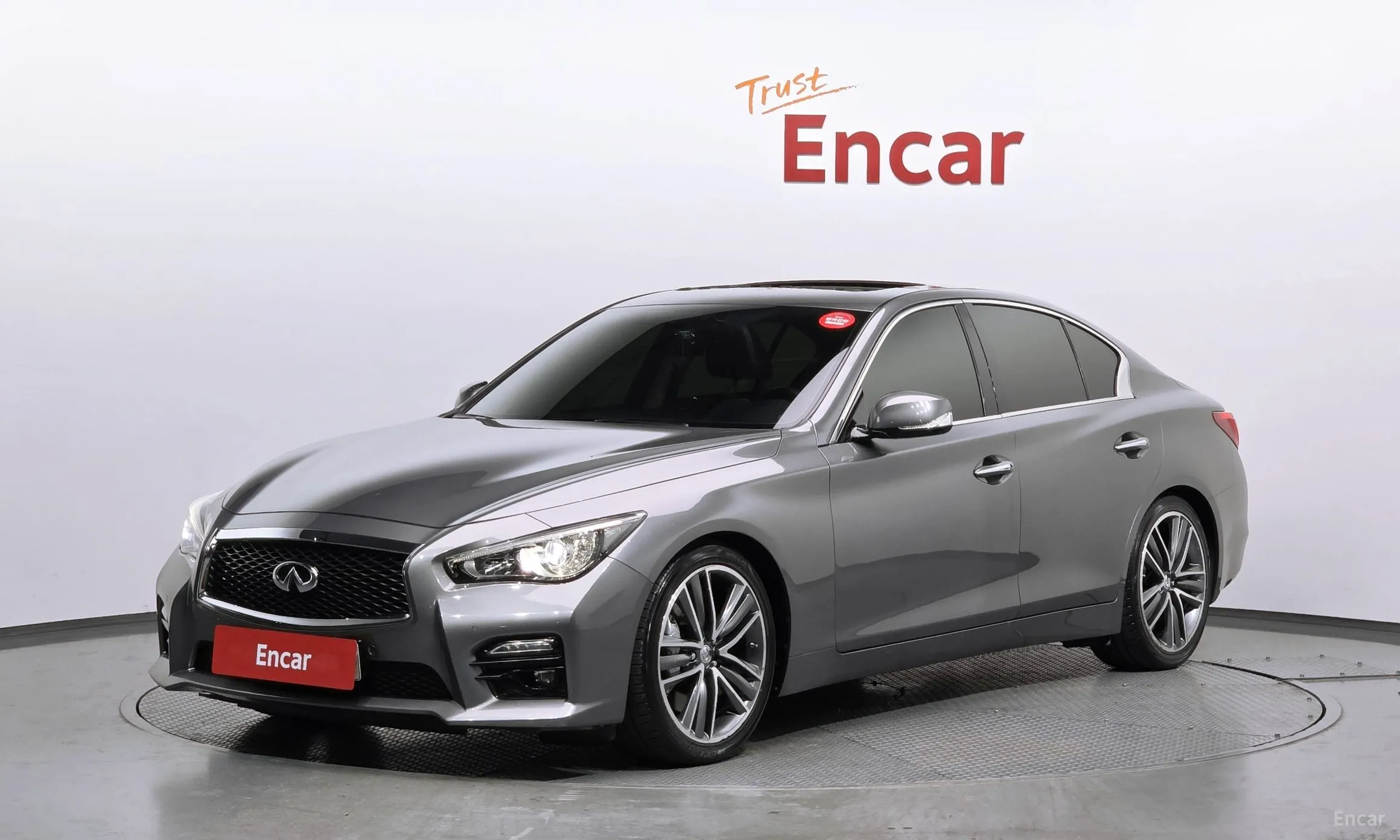 Infiniti Q50