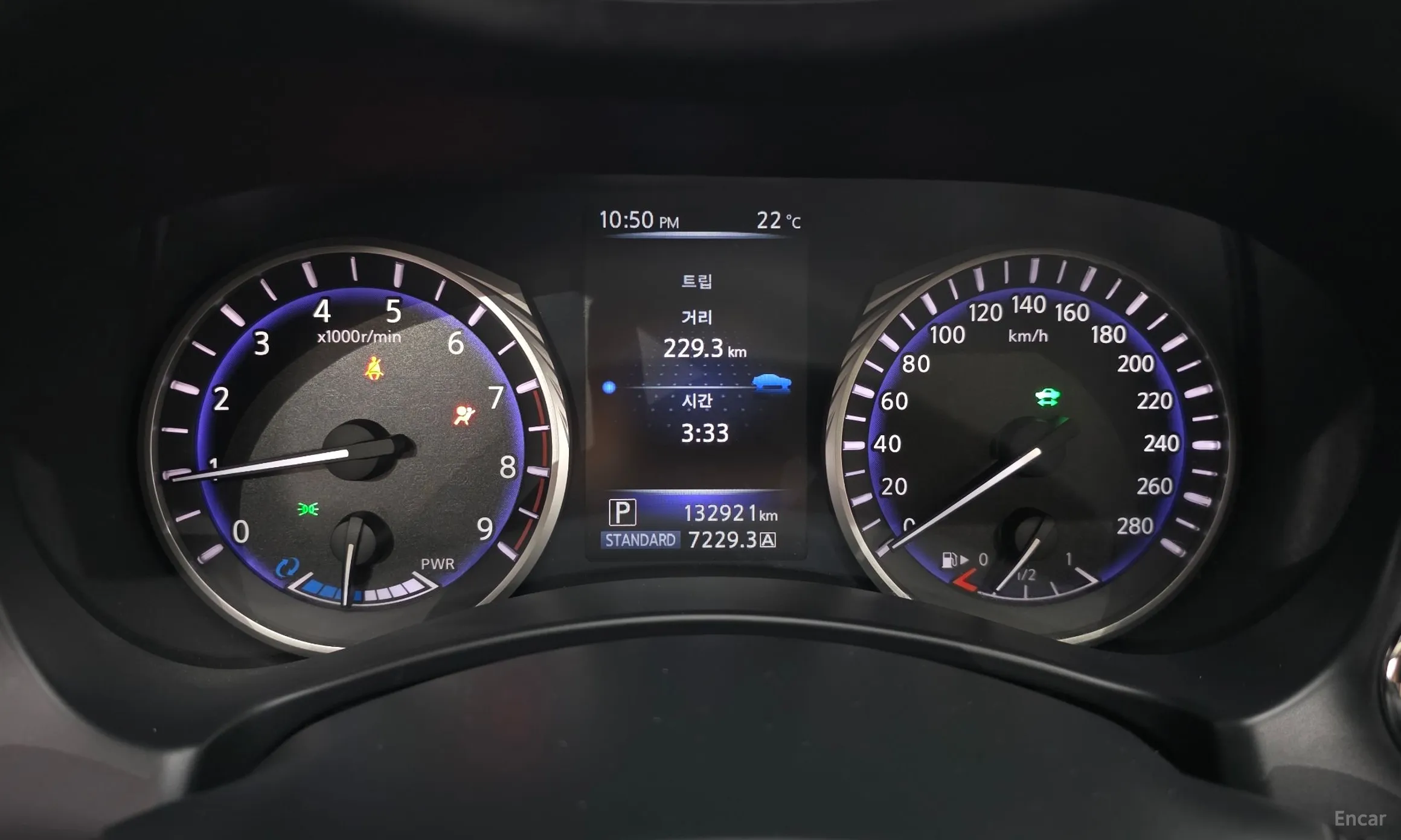 Infiniti Q50 превью 8