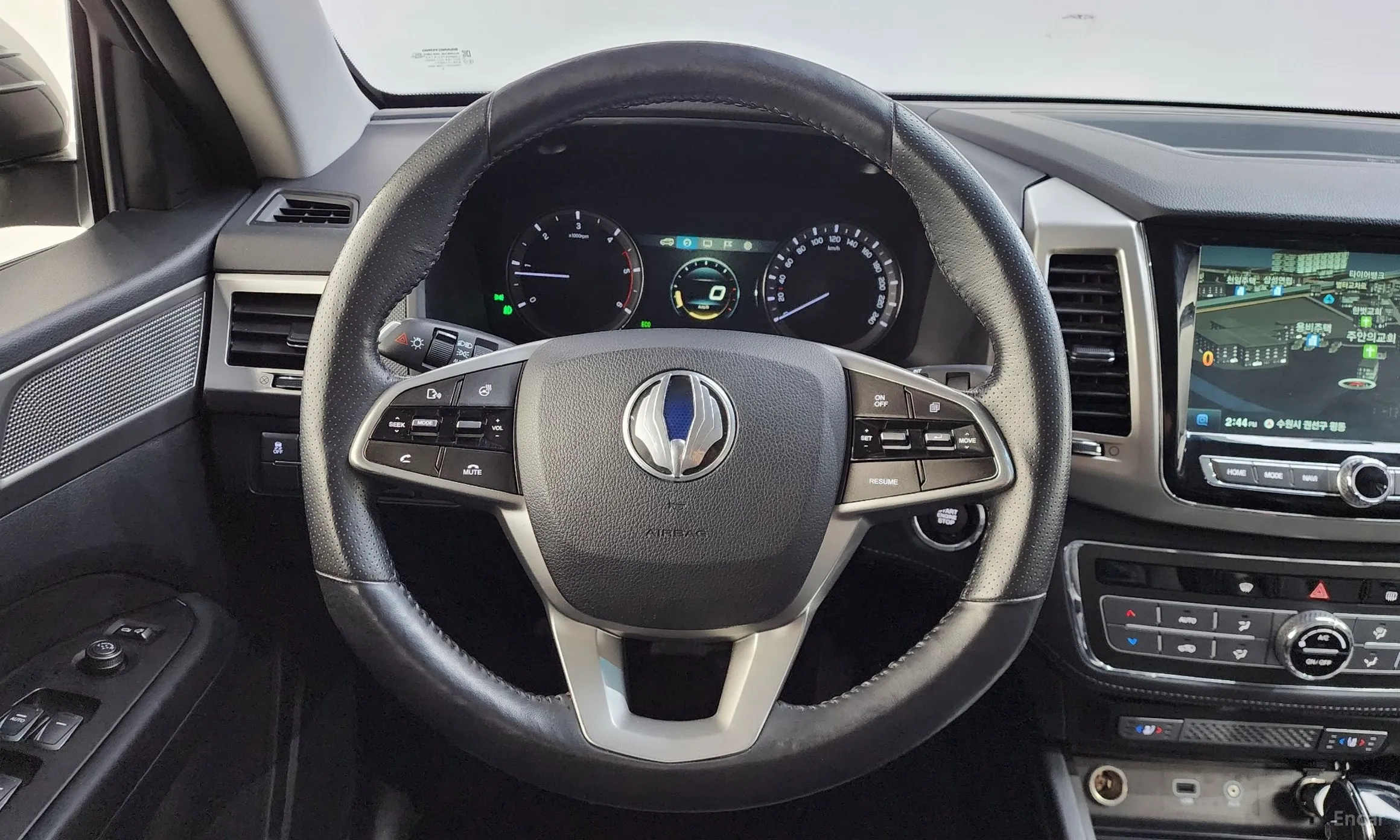 KG Mobility (SsangYong) Rexton Sports превью 12