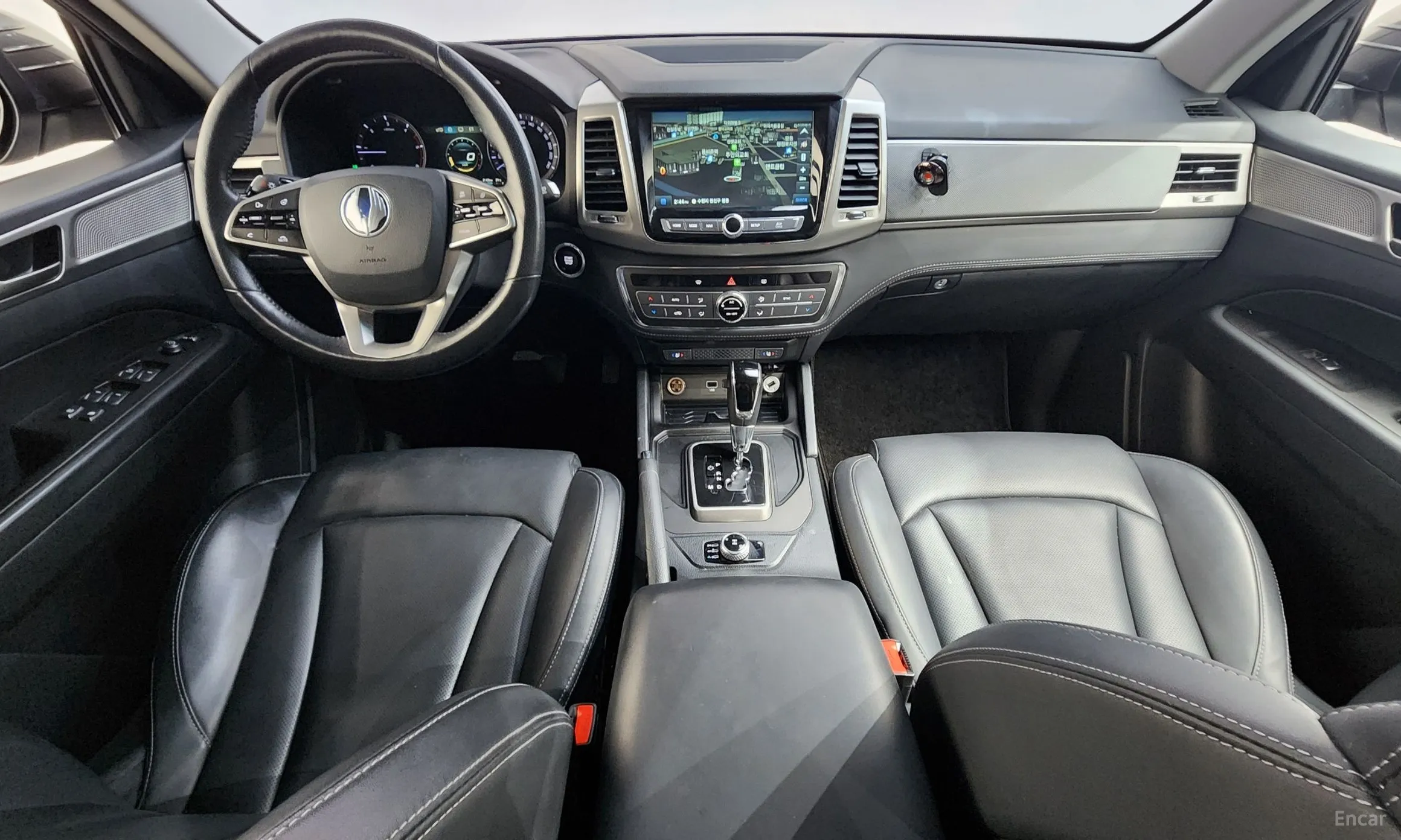 KG Mobility (SsangYong) Rexton Sports превью 7