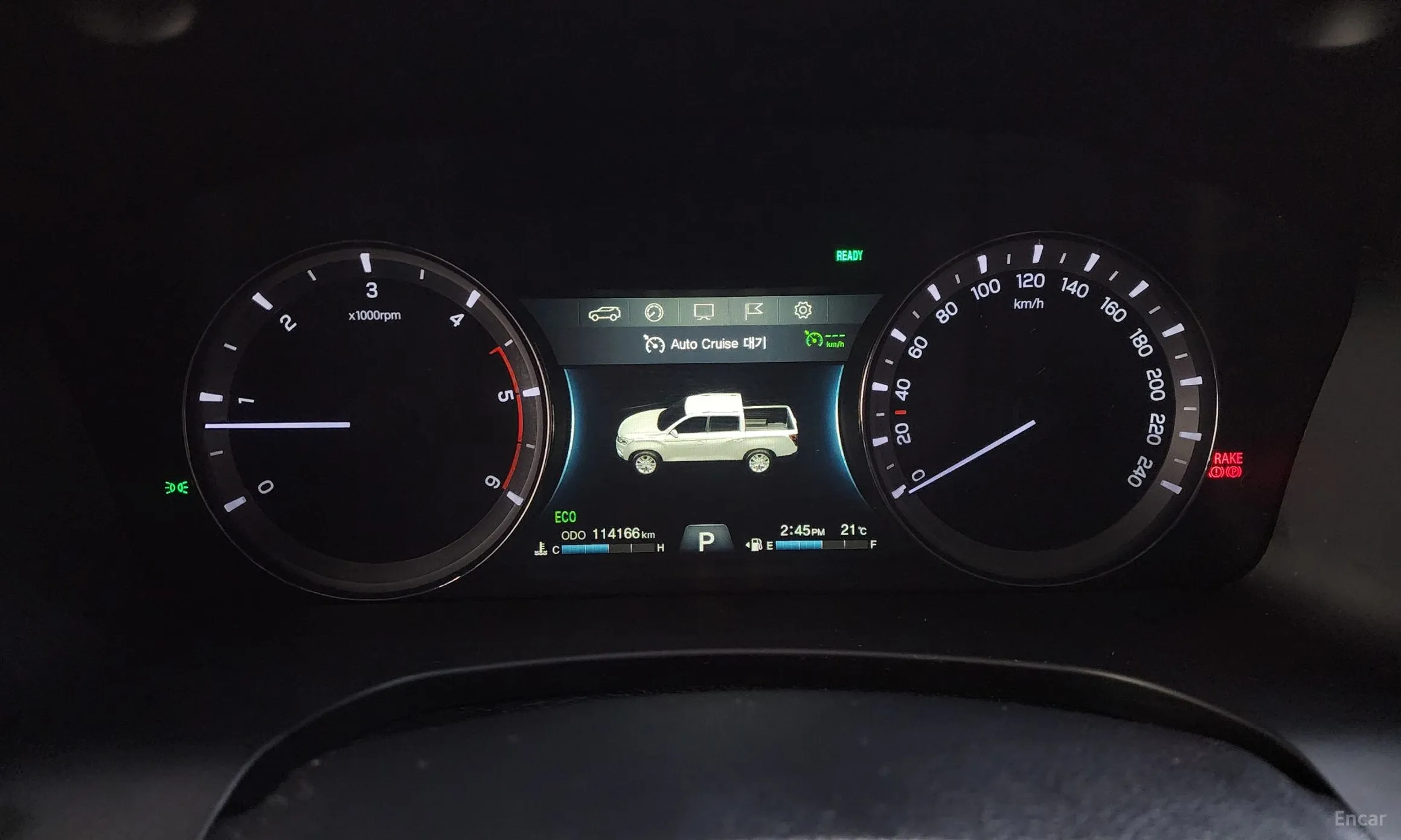 KG Mobility (SsangYong) Rexton Sports превью 8