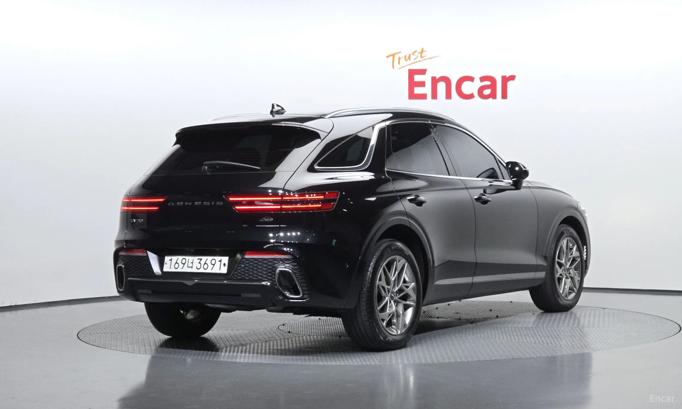 Genesis GV70 превью 2