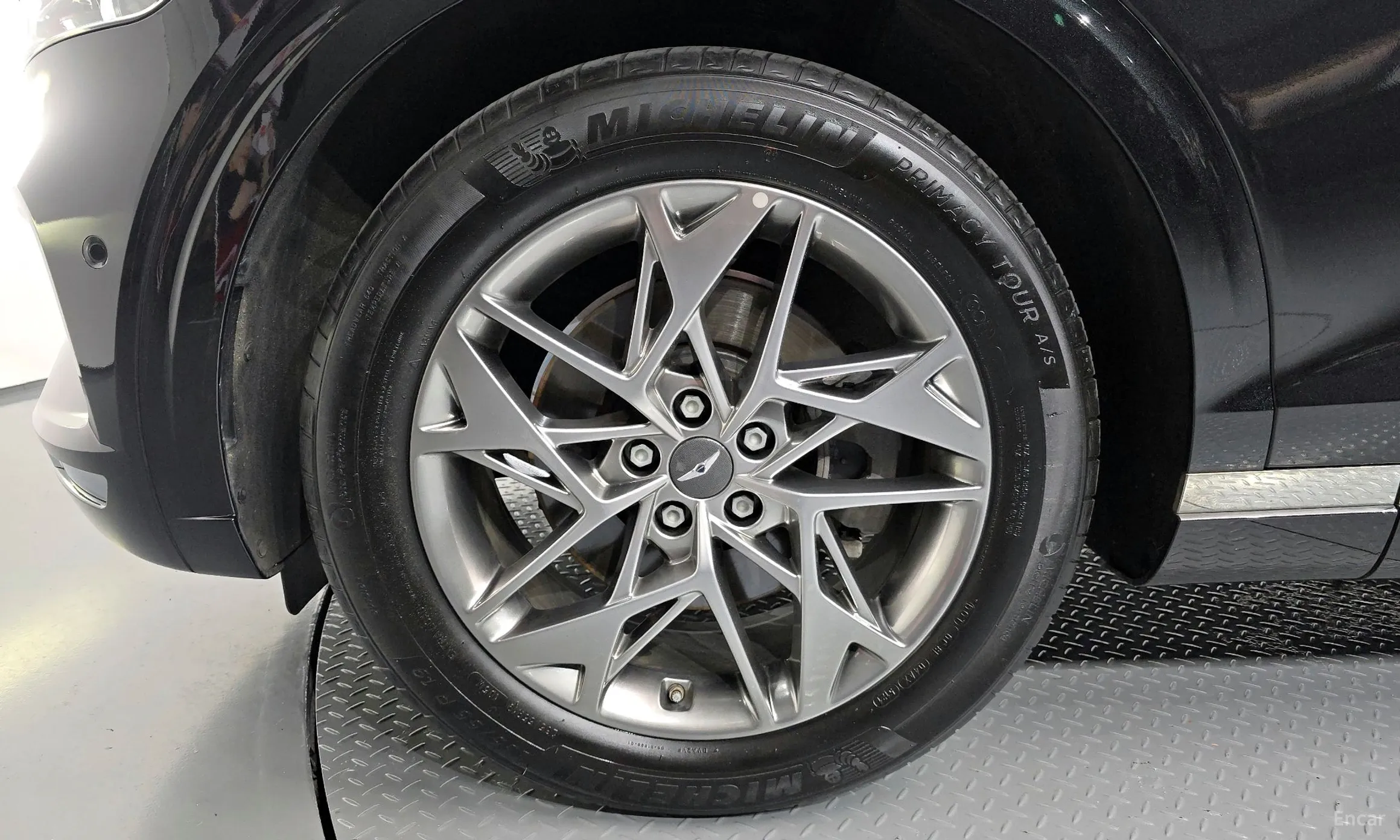 Genesis GV70 превью 5