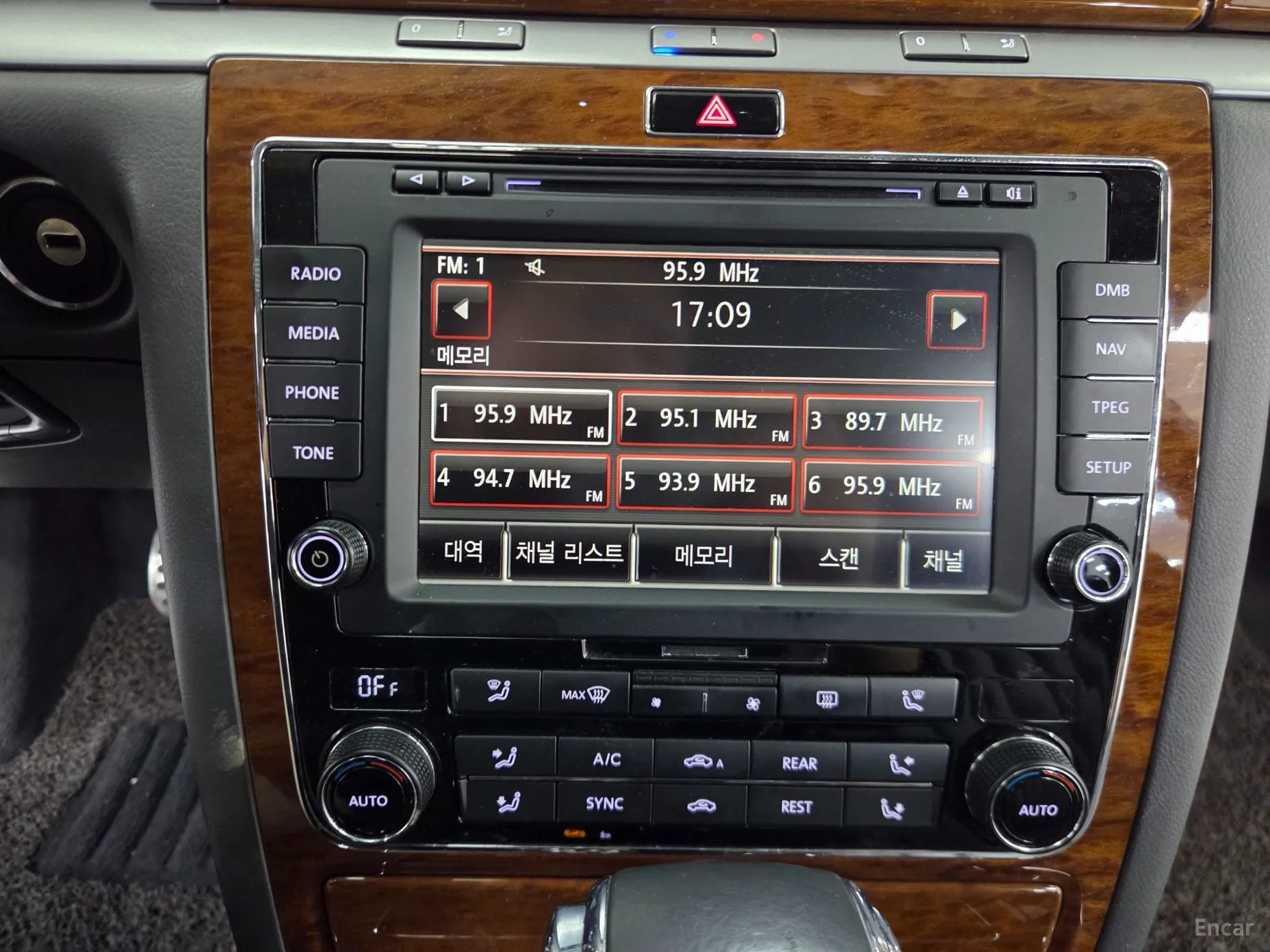 Volkswagen Phyton превью 11