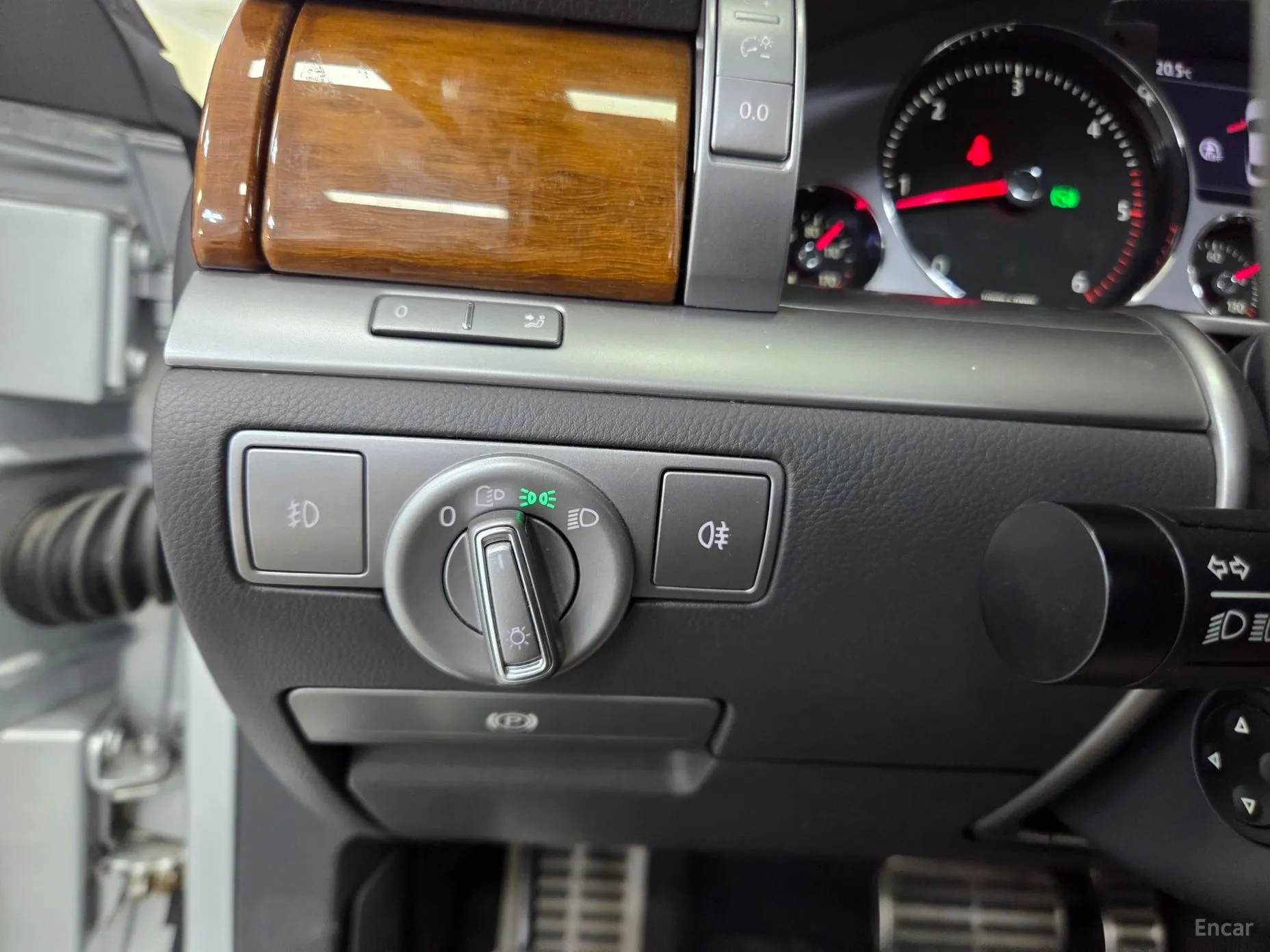 Volkswagen Phyton превью 17