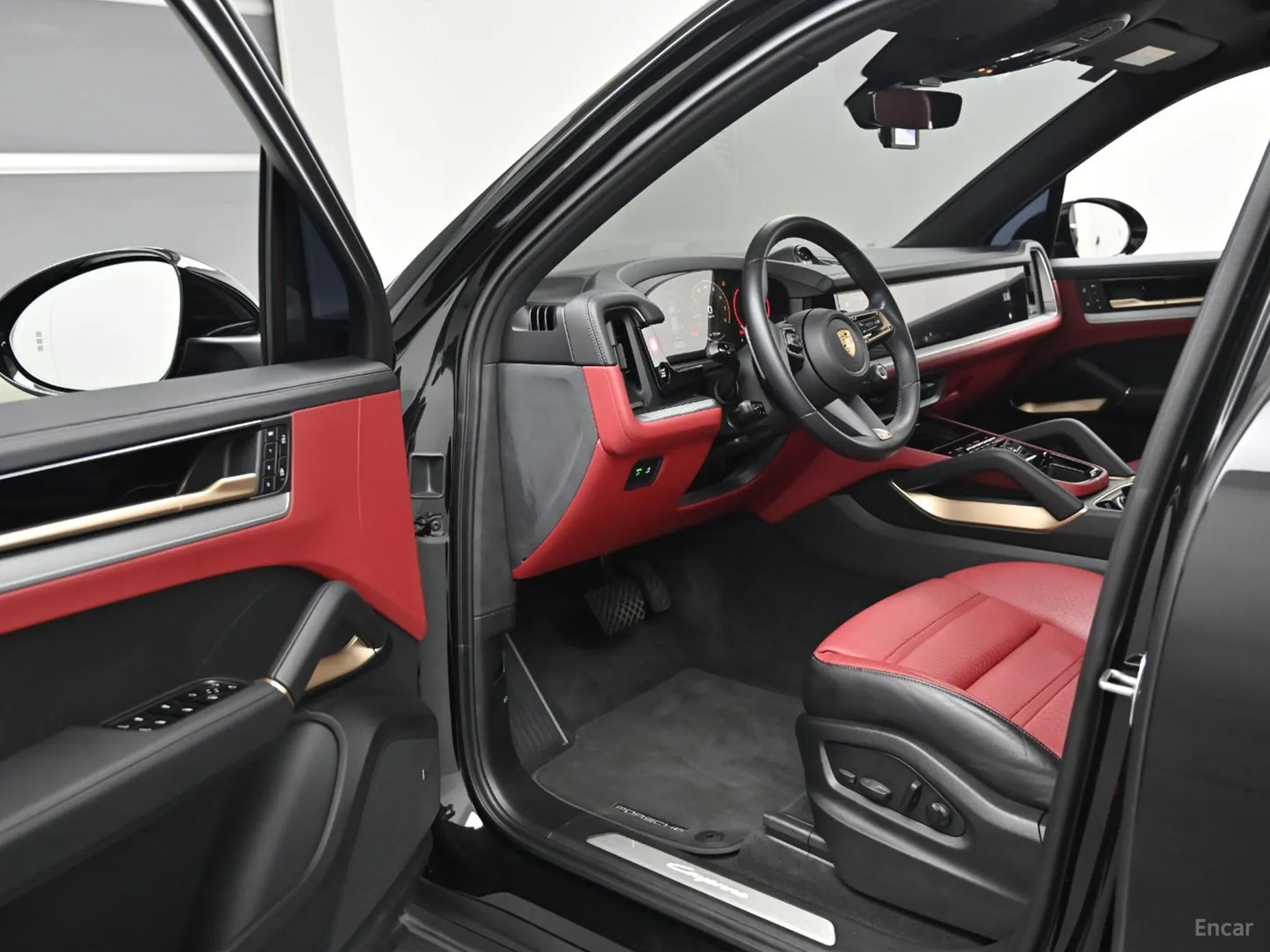 Porsche Cayenne (PO536) превью 11