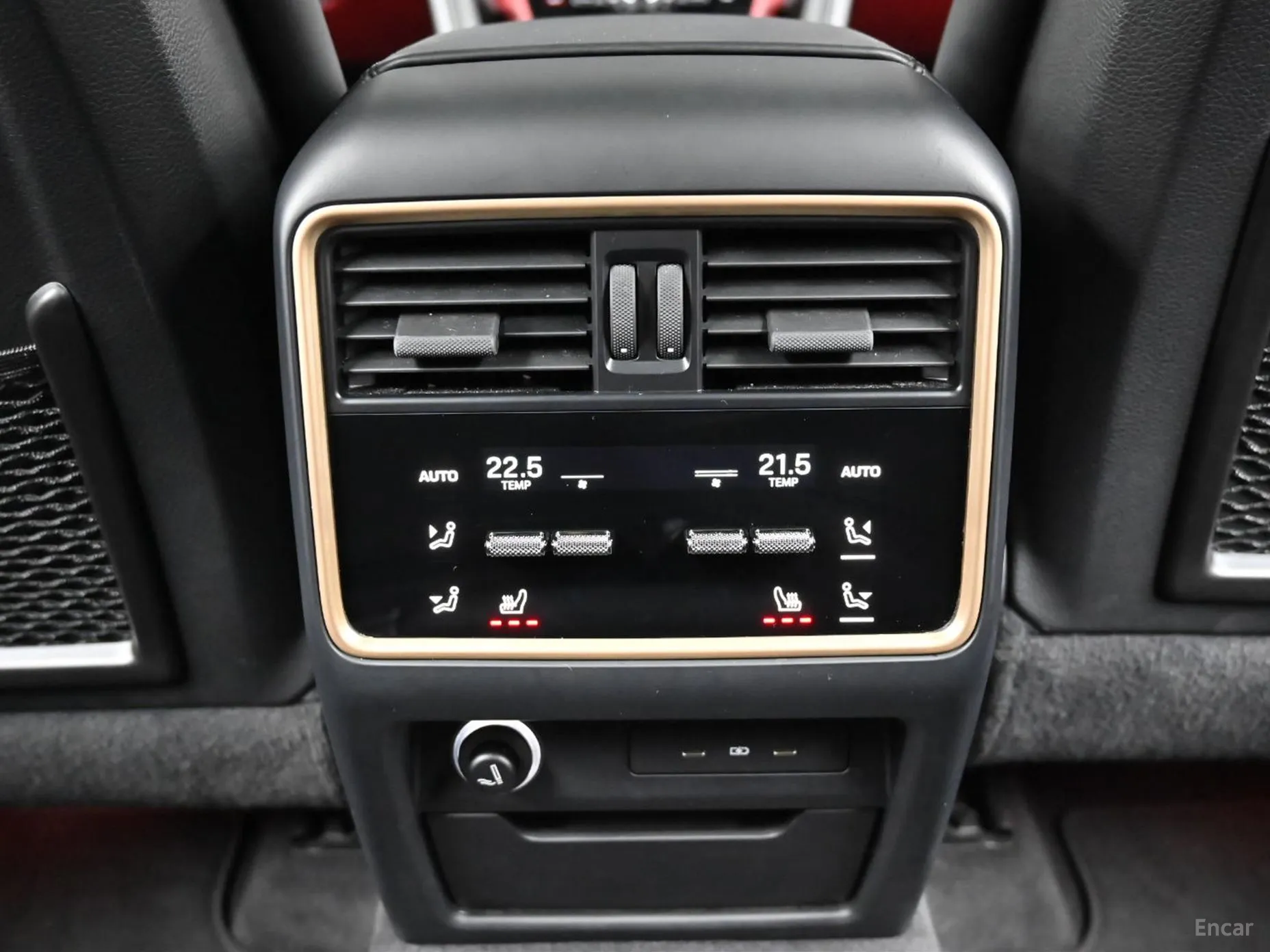 Porsche Cayenne (PO536) превью 16