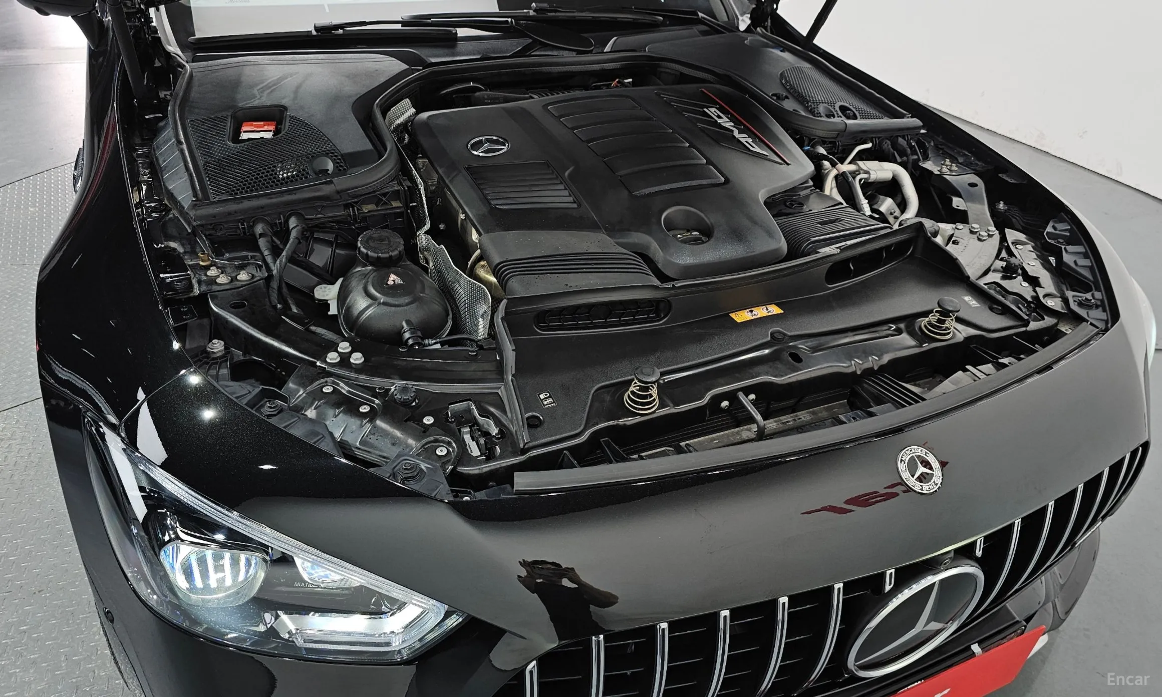 Mercedes Benz AMG GT превью 6