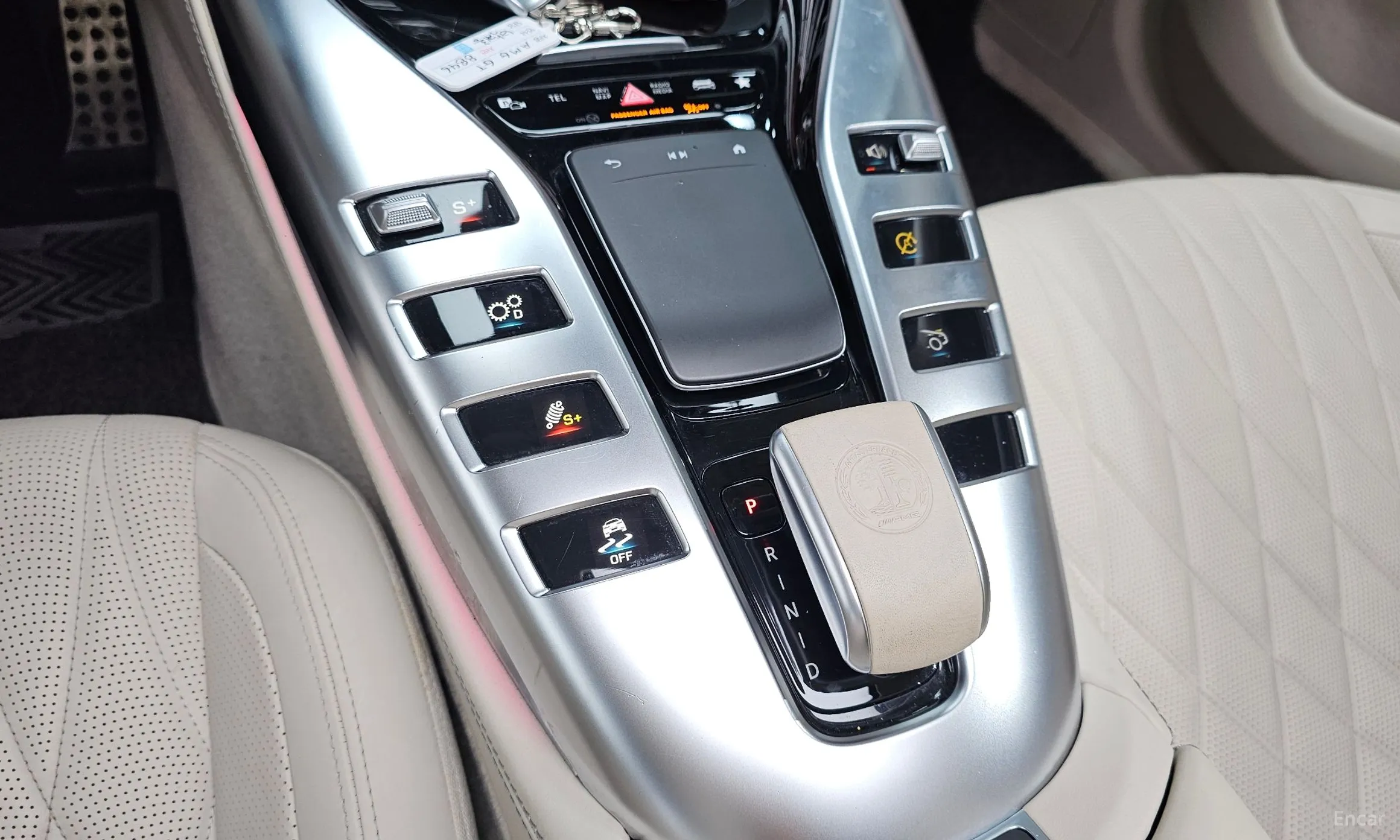 Mercedes Benz AMG GT превью 9