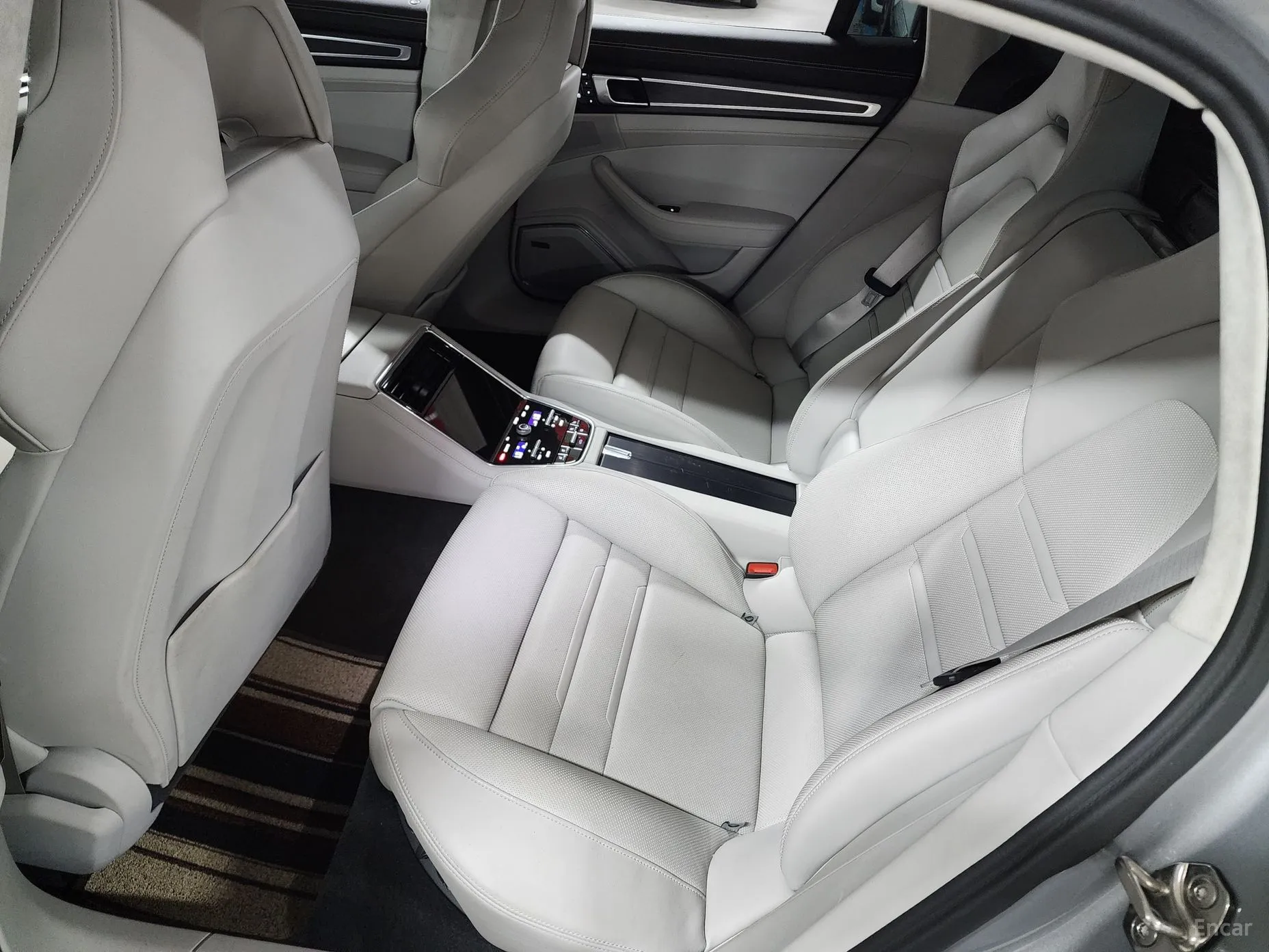 Porsche Panamera (971) превью 10