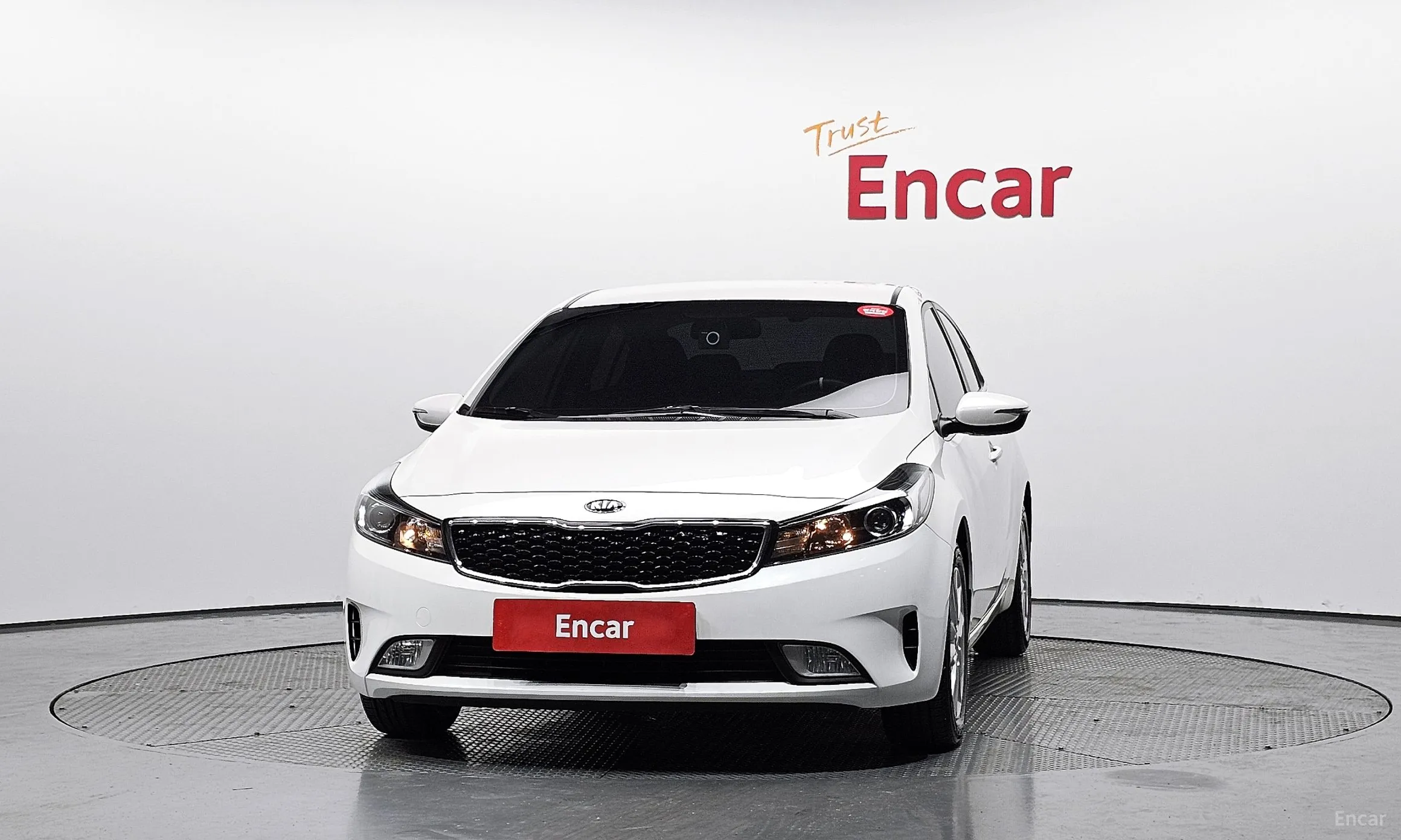 Kia K3 превью 3