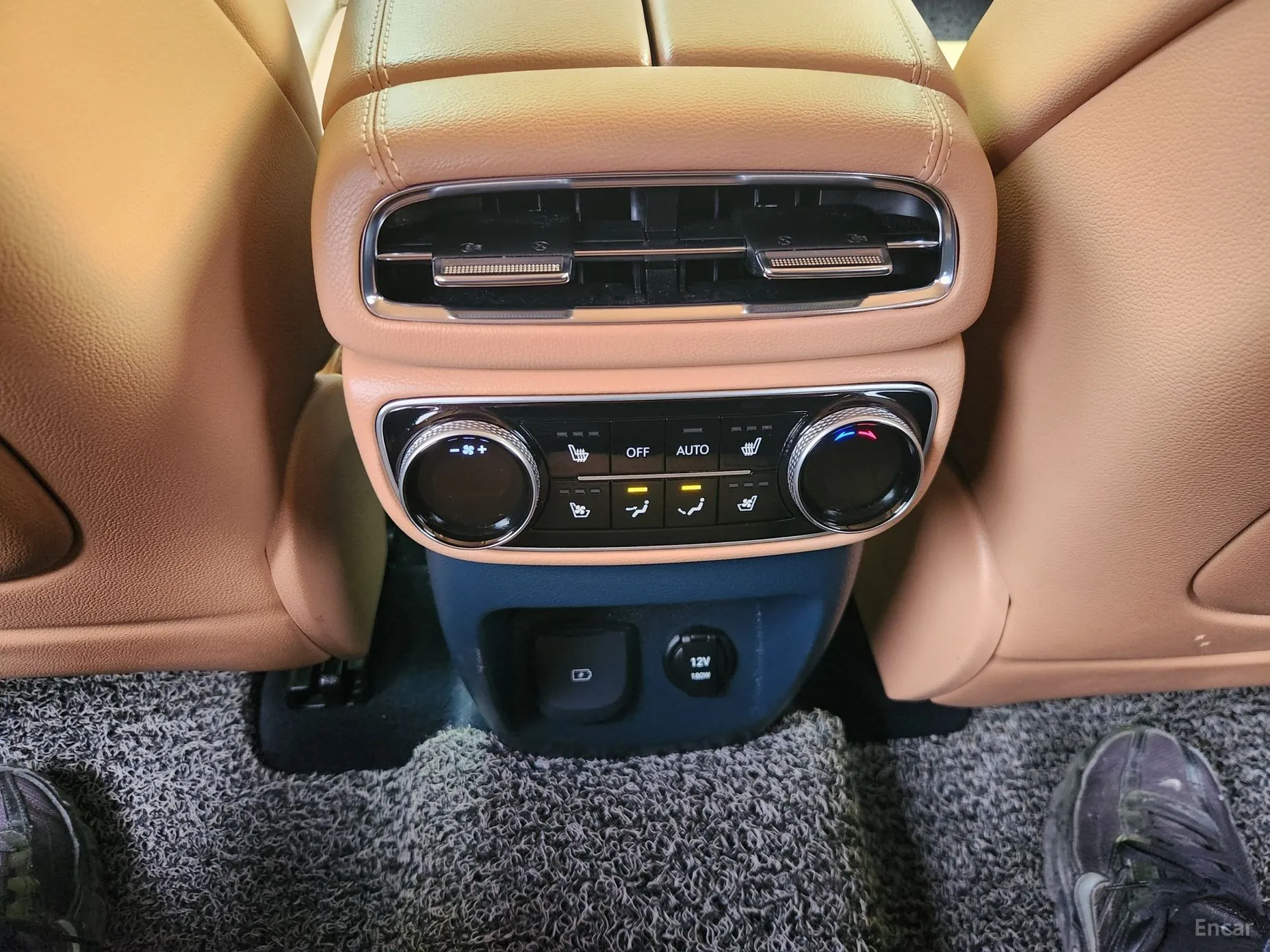 Genesis GV80 превью 17