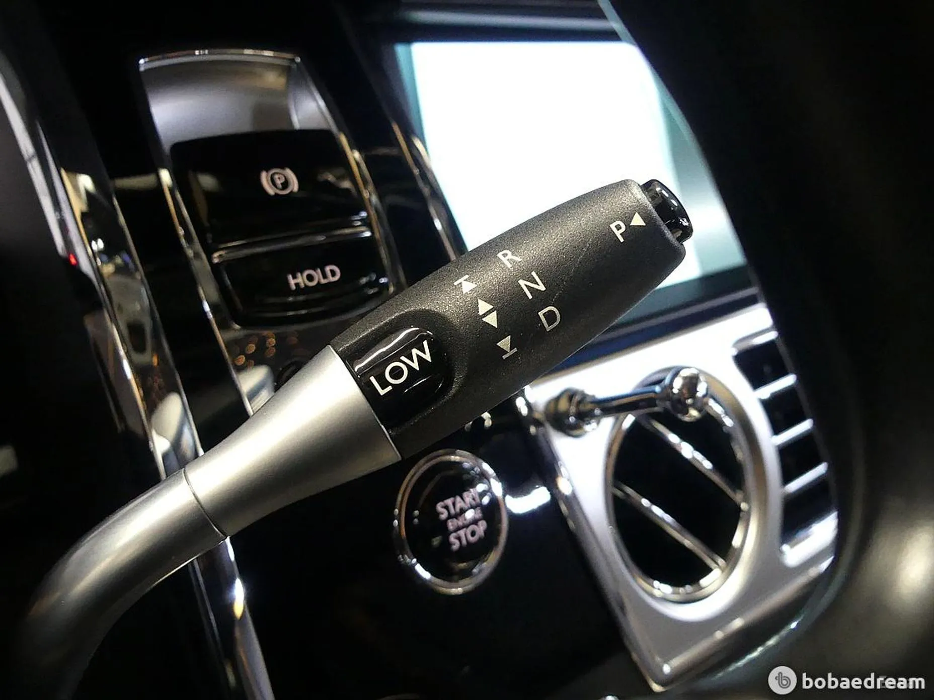 Rolls-Royce Ghost превью 10