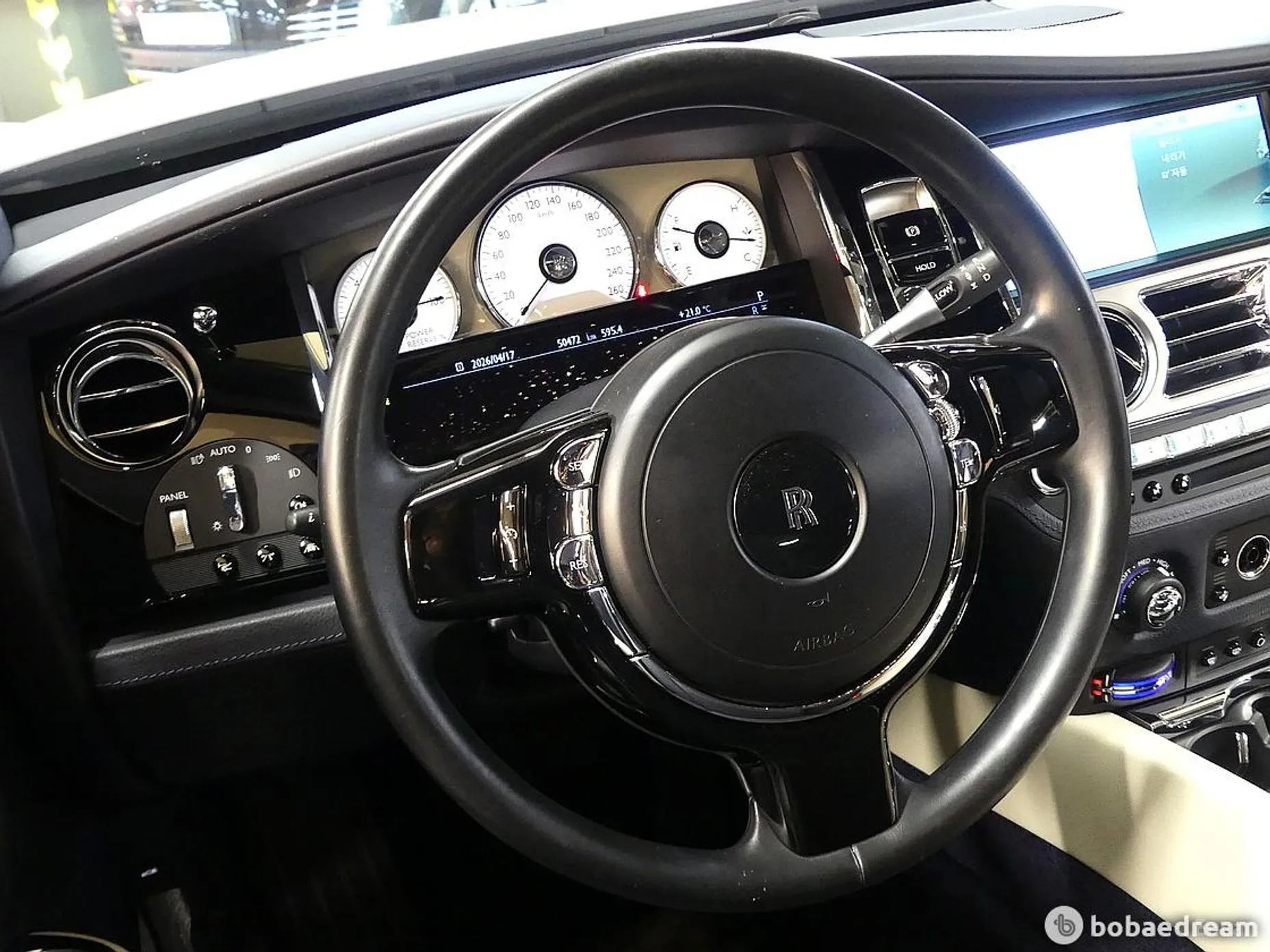 Rolls-Royce Ghost превью 19