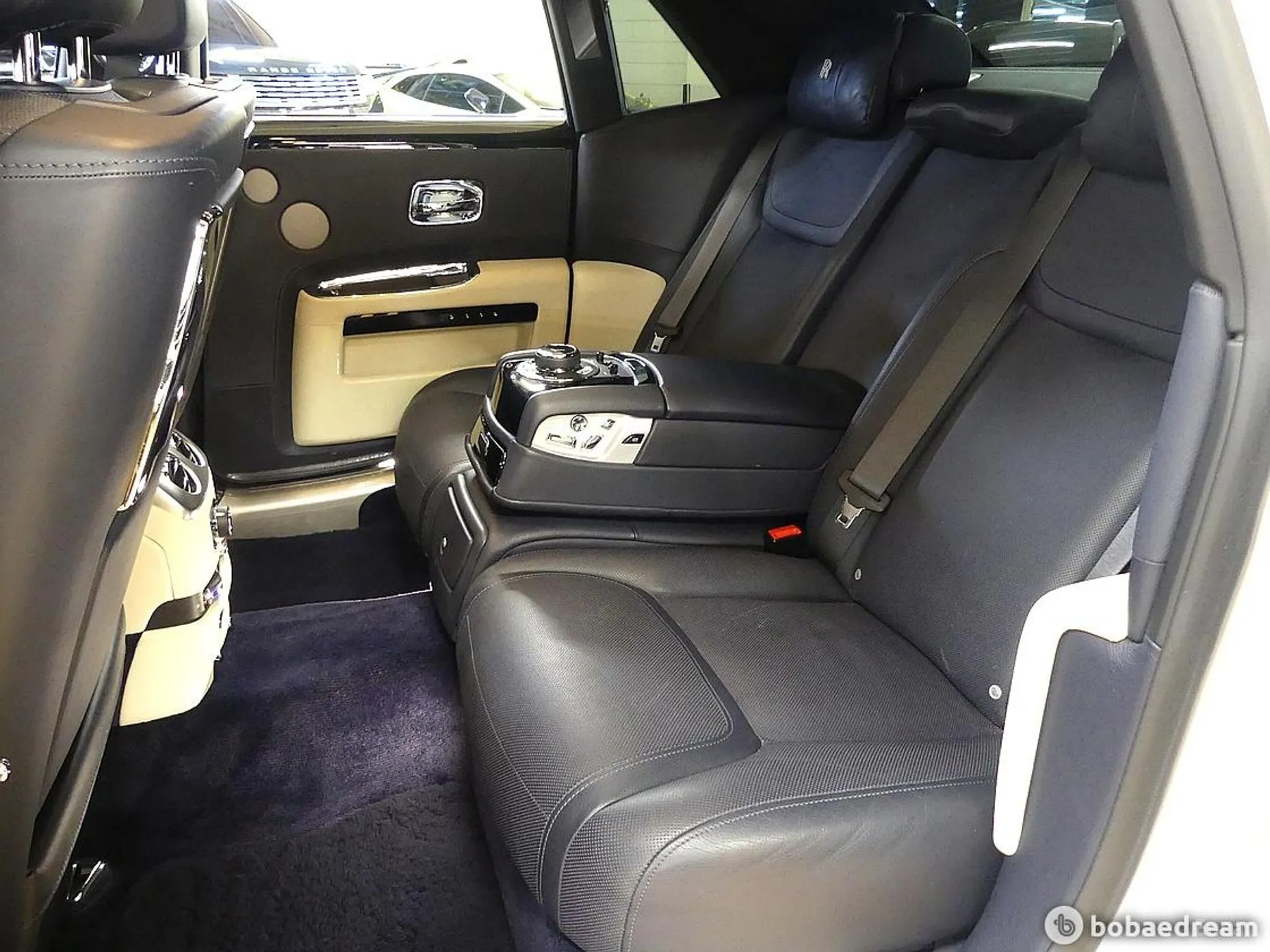 Rolls-Royce Ghost превью 20