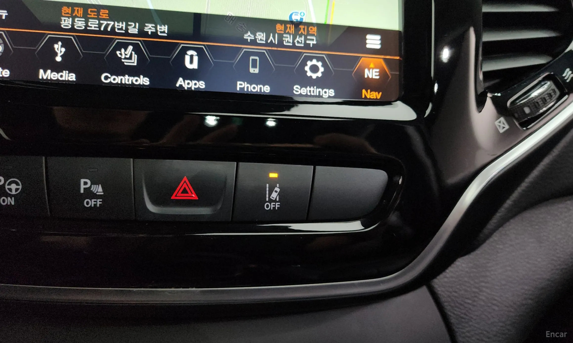 Jeep Cherokee (KL) превью 17
