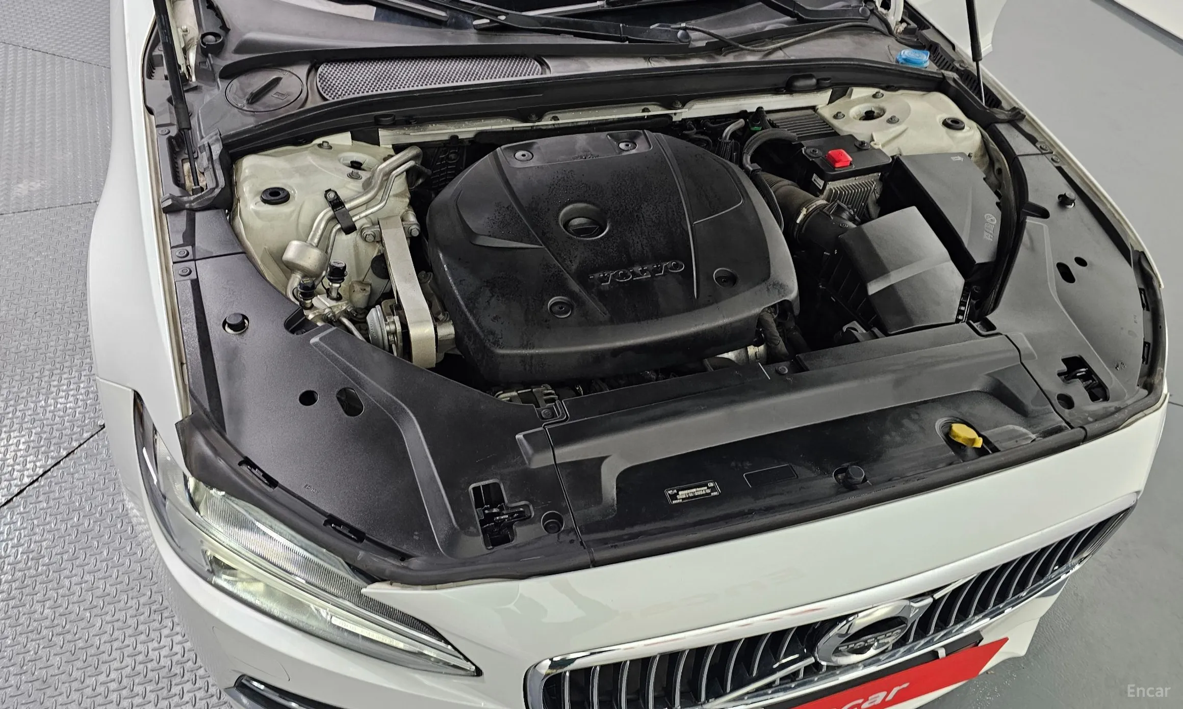 Volvo S90 превью 6