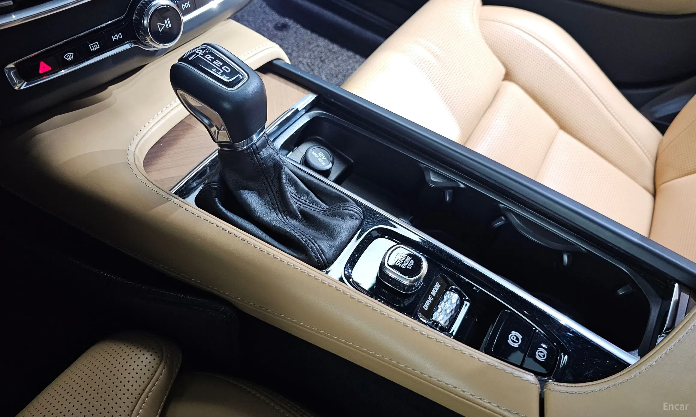 Volvo S90 превью 9
