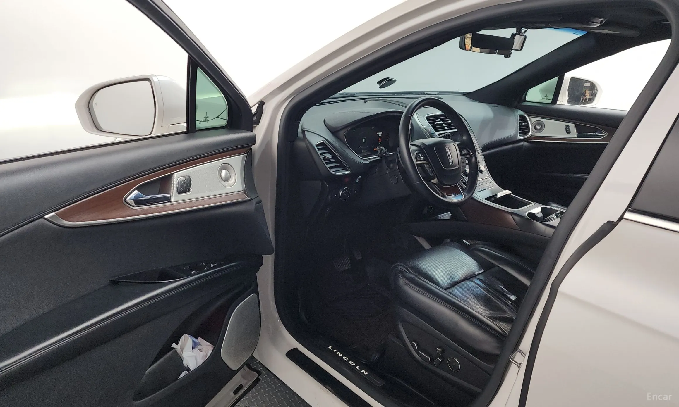 Lincoln Nautilus Gen 1 превью 10