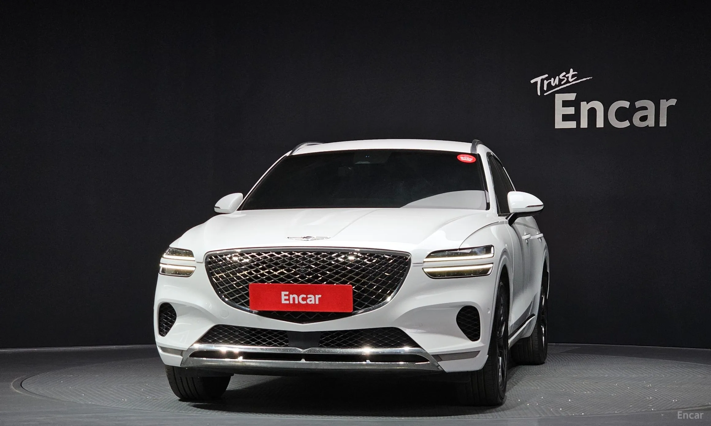 Genesis GV70 превью 3