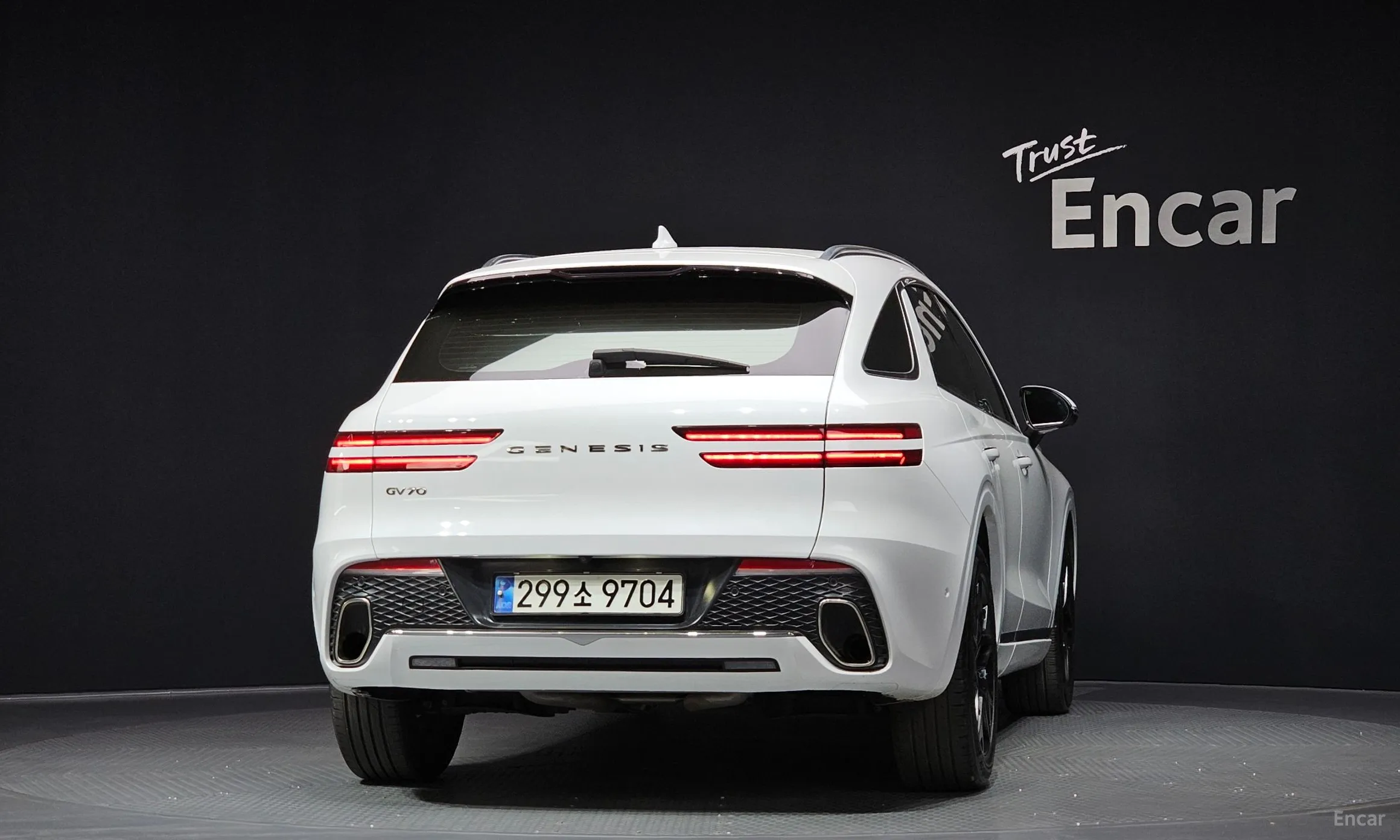 Genesis GV70 превью 4