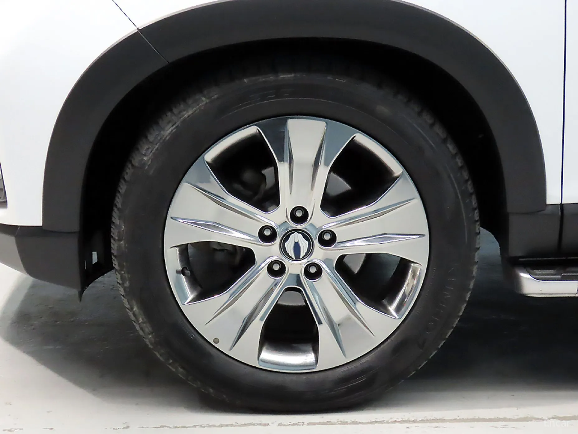 KG Mobility (SsangYong) Rexton превью 5
