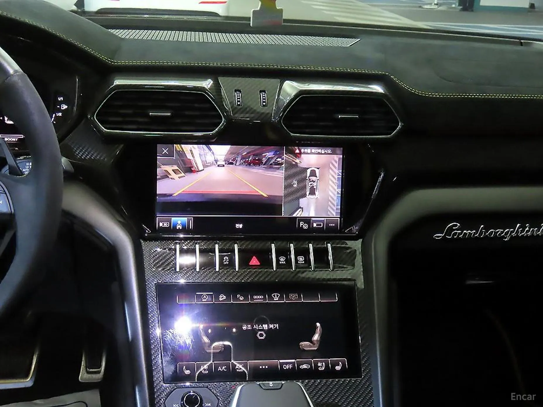 Lamborghini Urus превью 11