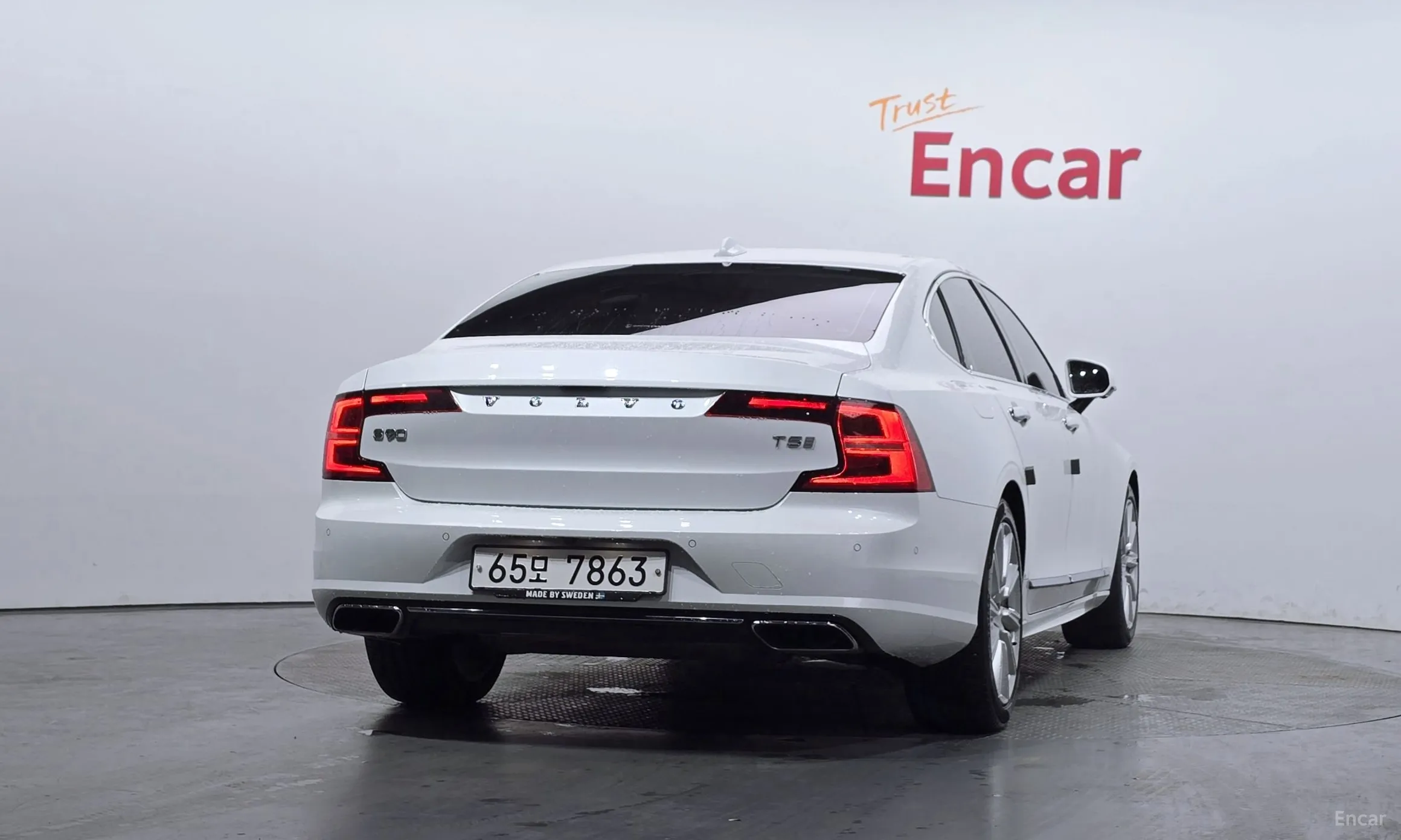 Volvo S90 превью 4
