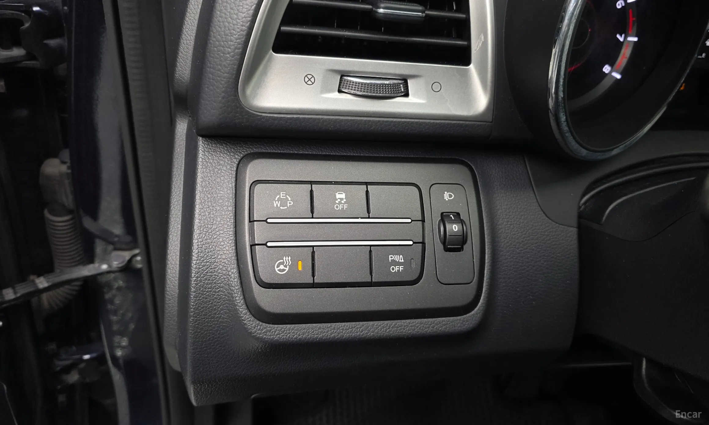 KG Mobility (SsangYong) Tivoli, Lazio превью 14