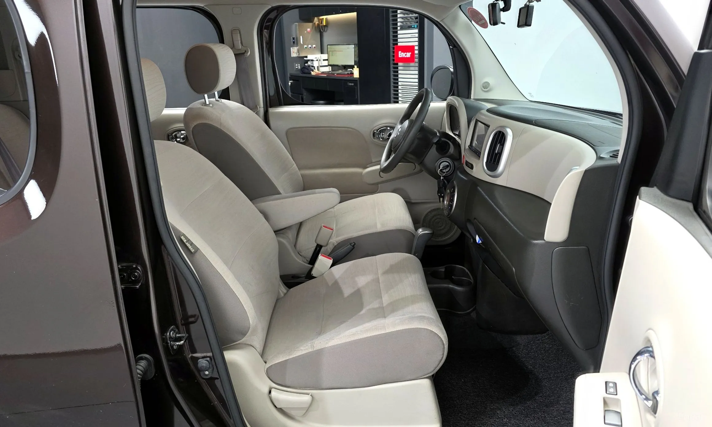 Nissan Cube превью 11