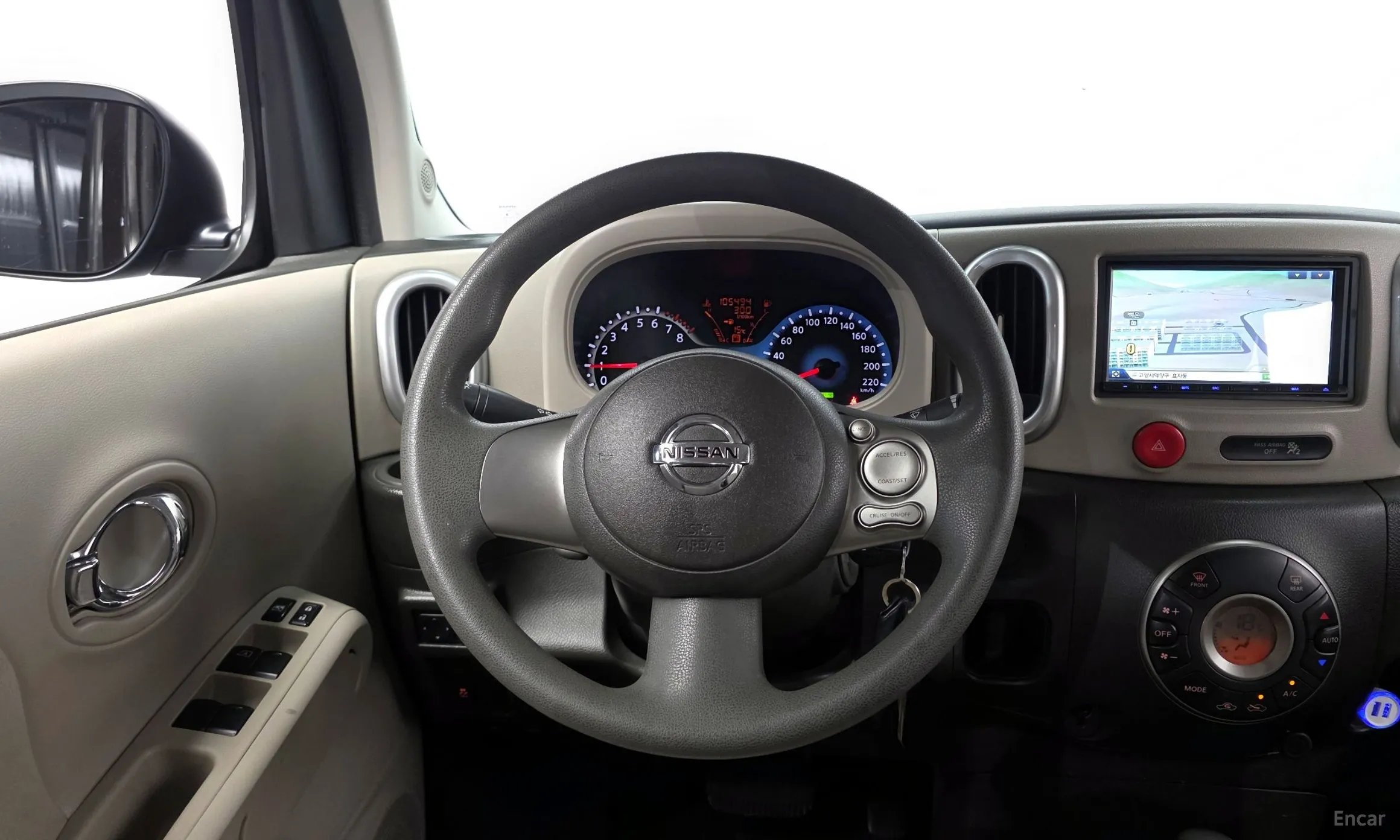 Nissan Cube превью 13