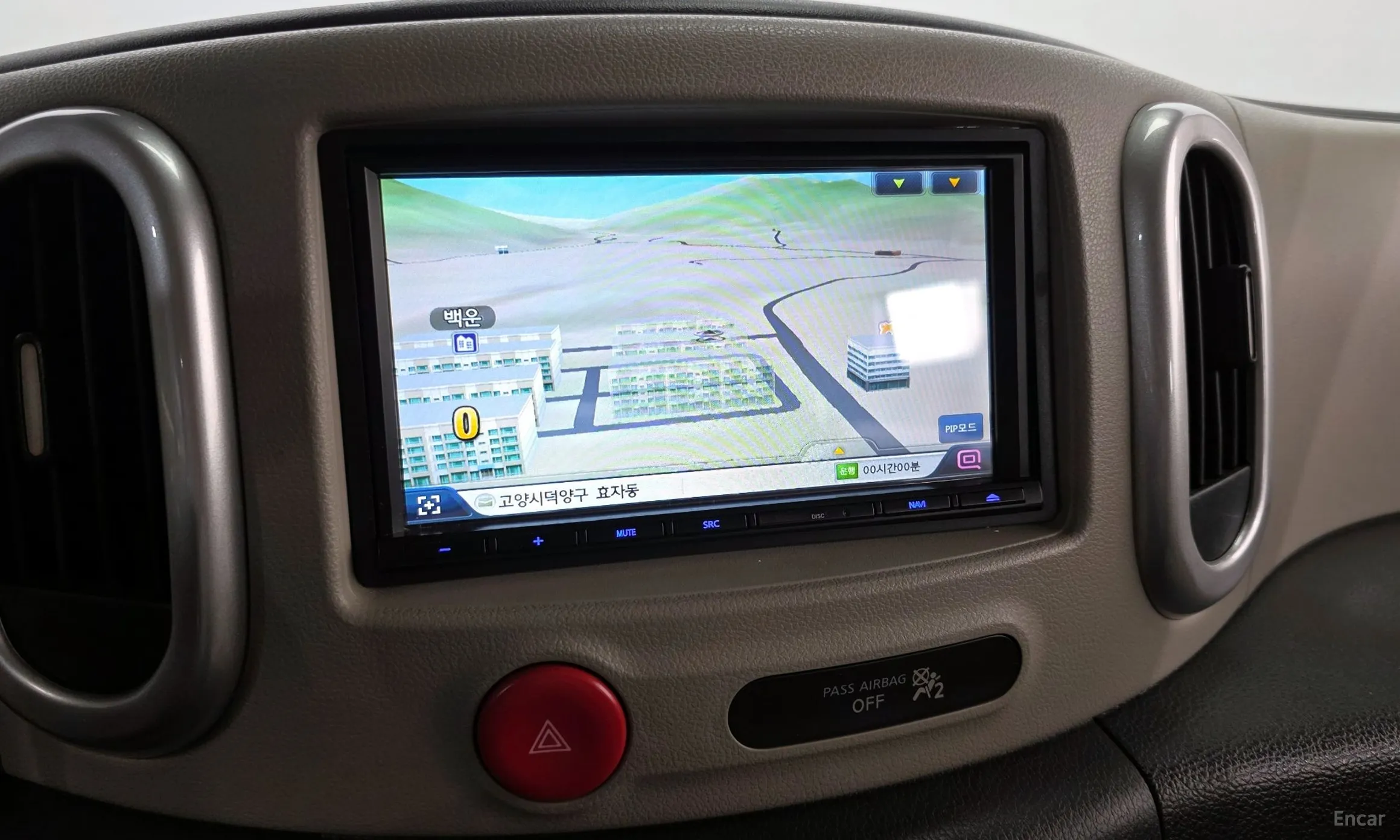 Nissan Cube превью 14
