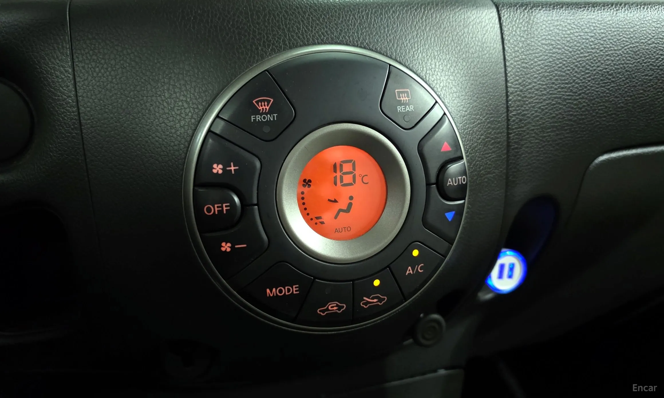 Nissan Cube превью 17