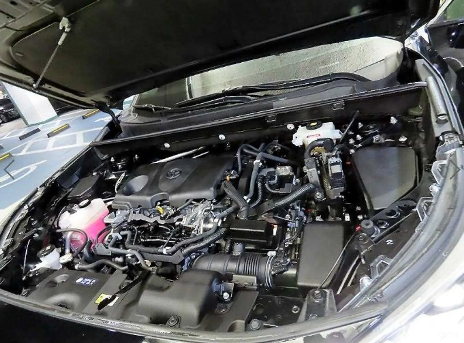 Toyota RAV4 5th Generation превью 19