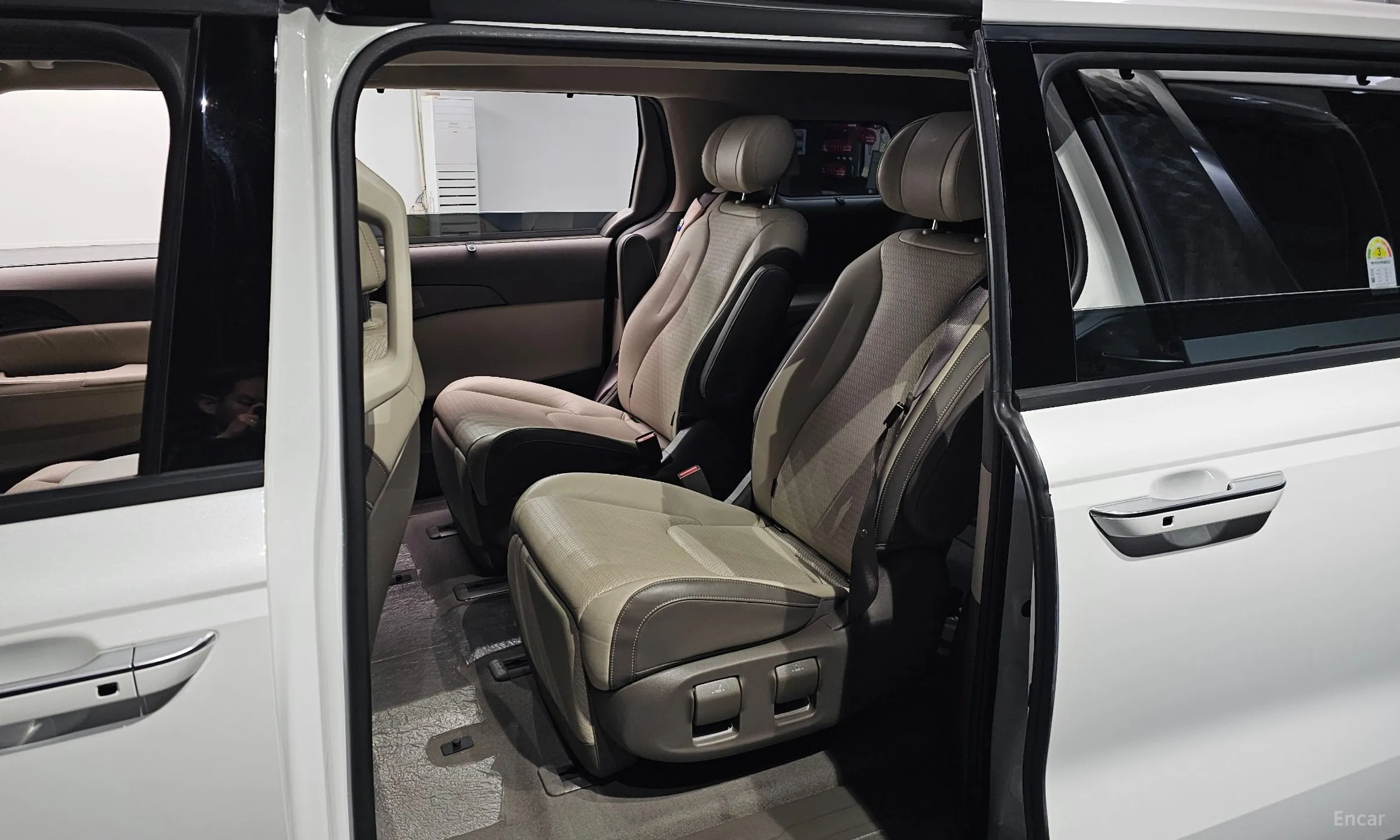 Kia Carnival 4th Generation превью 11