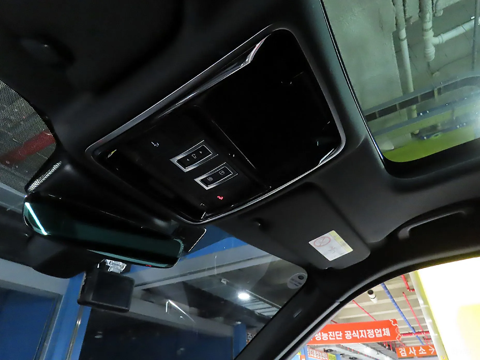Land Rover Range Rover Bella превью 14