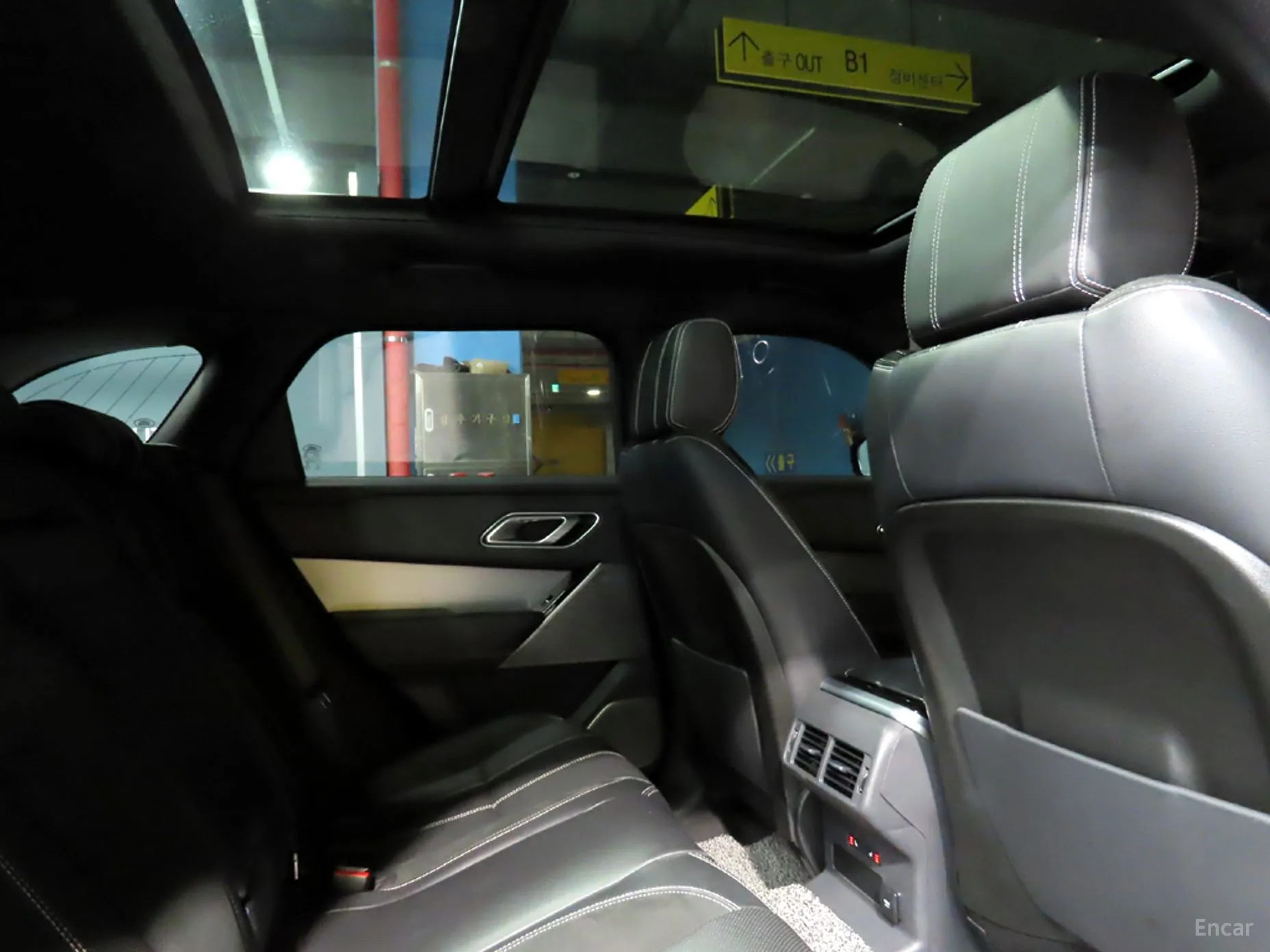 Land Rover Range Rover Bella превью 15