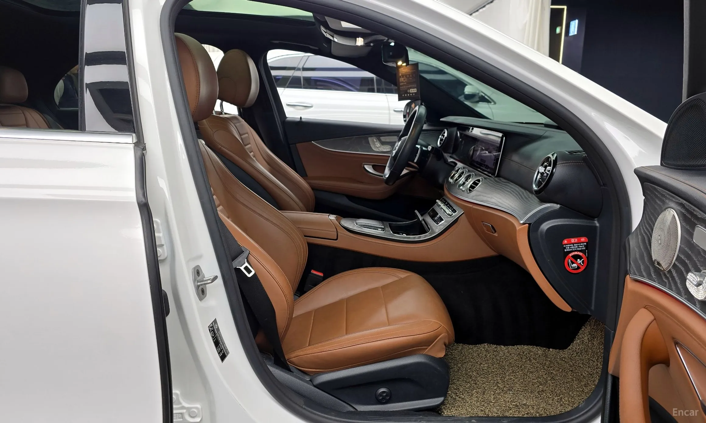 Mercedes Benz E-Class W213 превью 11