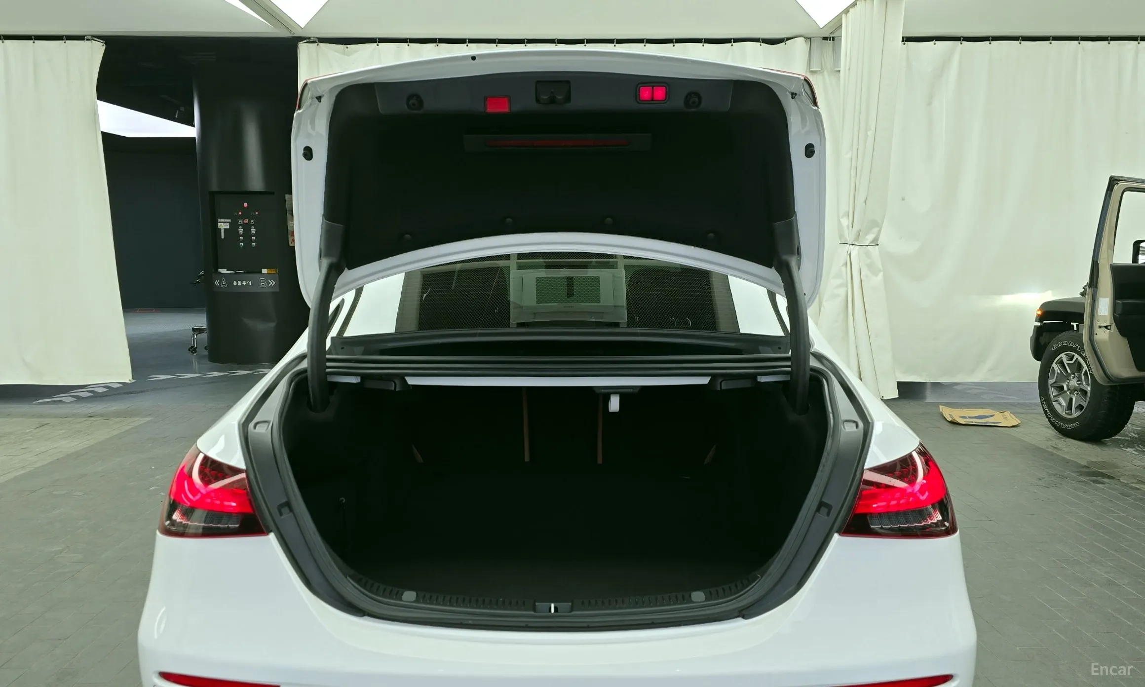 Mercedes Benz E-Class W213 превью 20