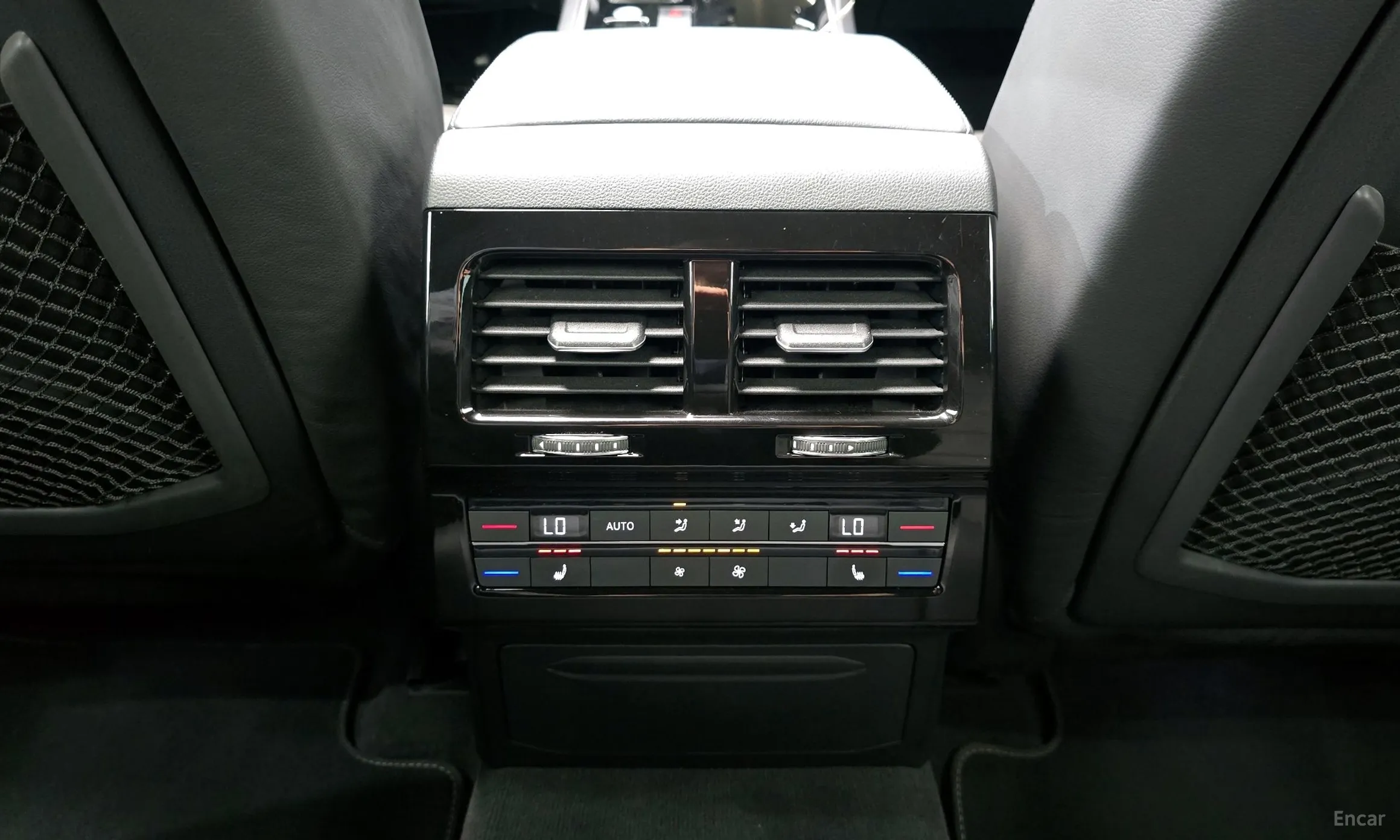 Volkswagen Touareg 3rd Generation превью 17