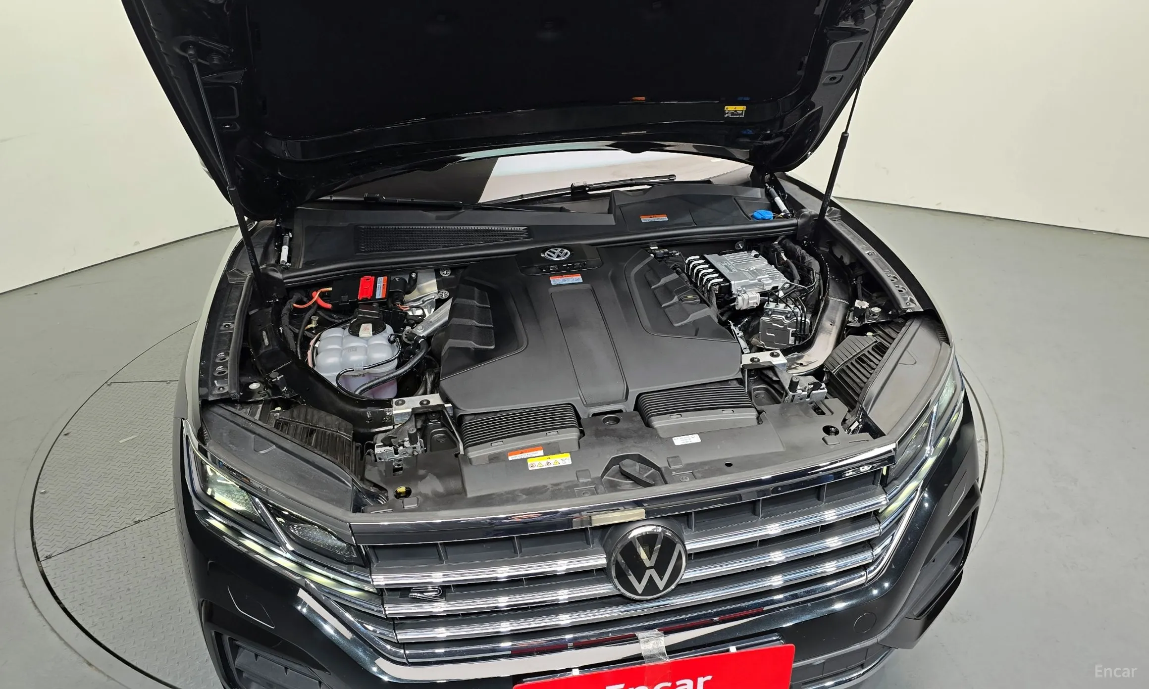 Volkswagen Touareg 3rd Generation превью 6