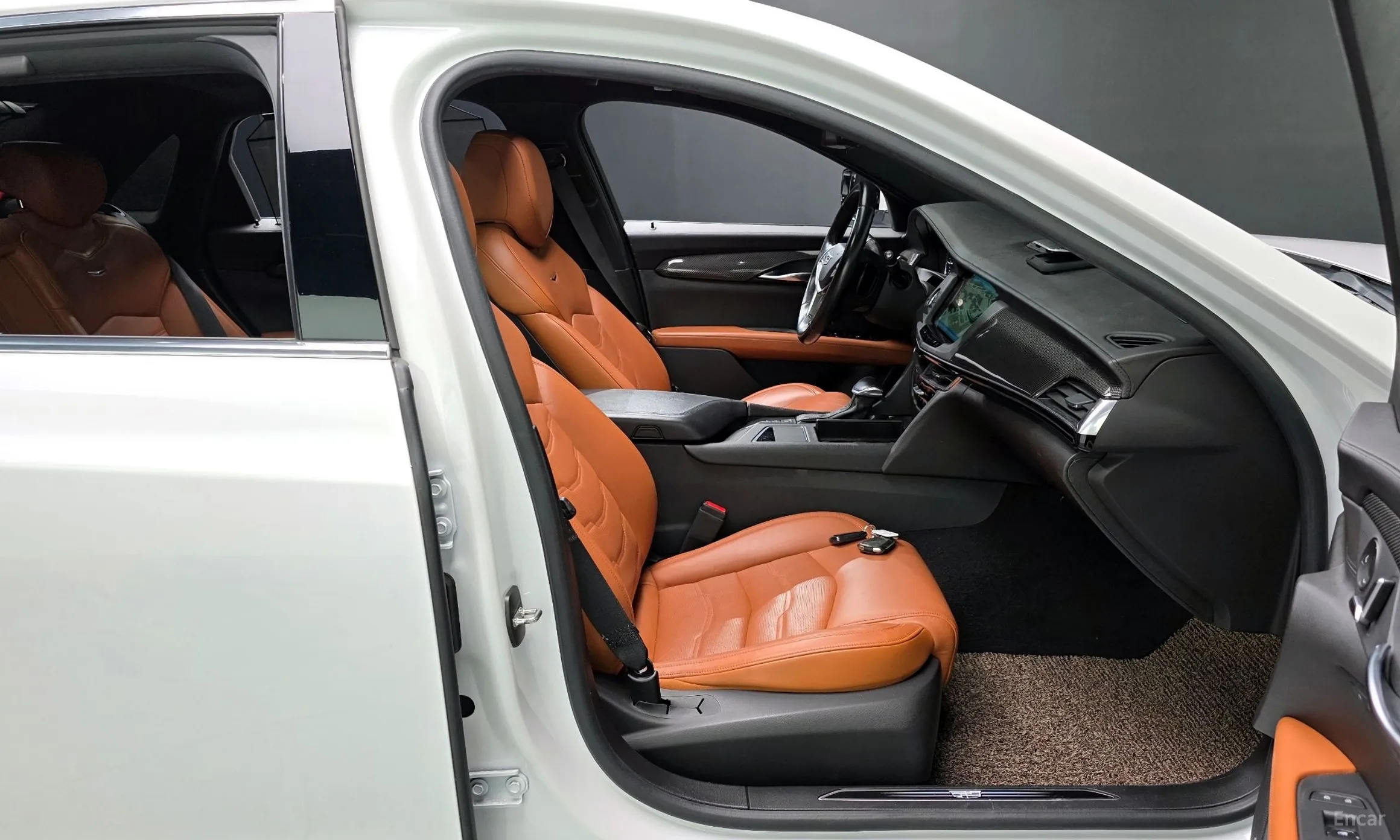 Cadillac CT6 превью 11