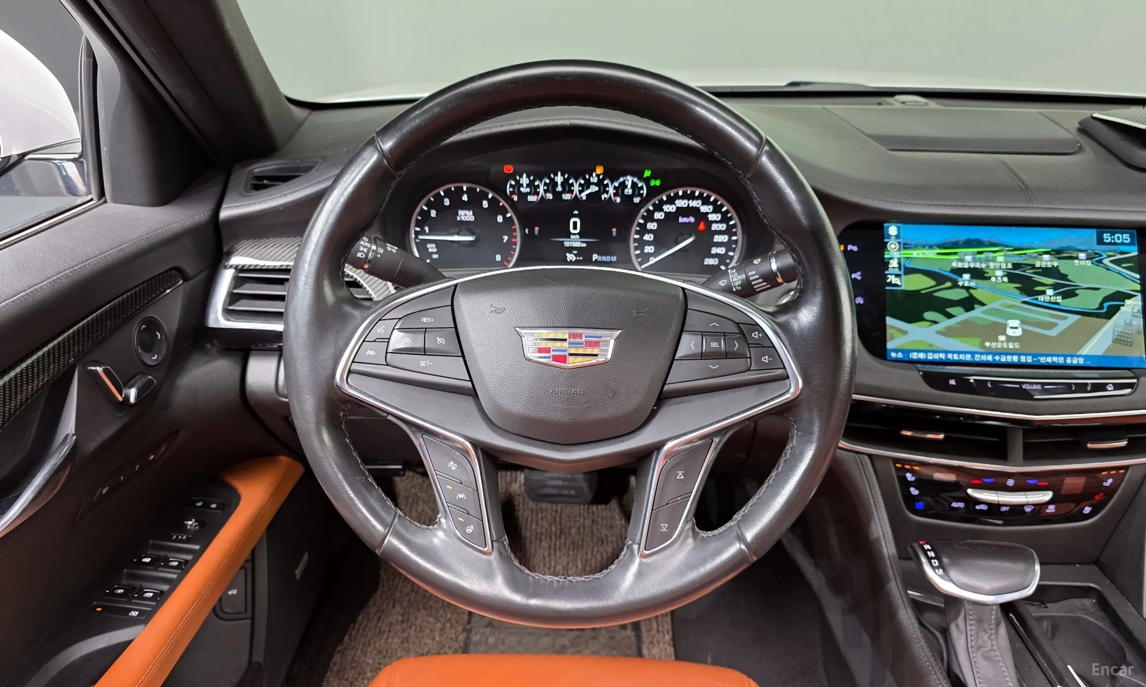 Cadillac CT6 превью 13