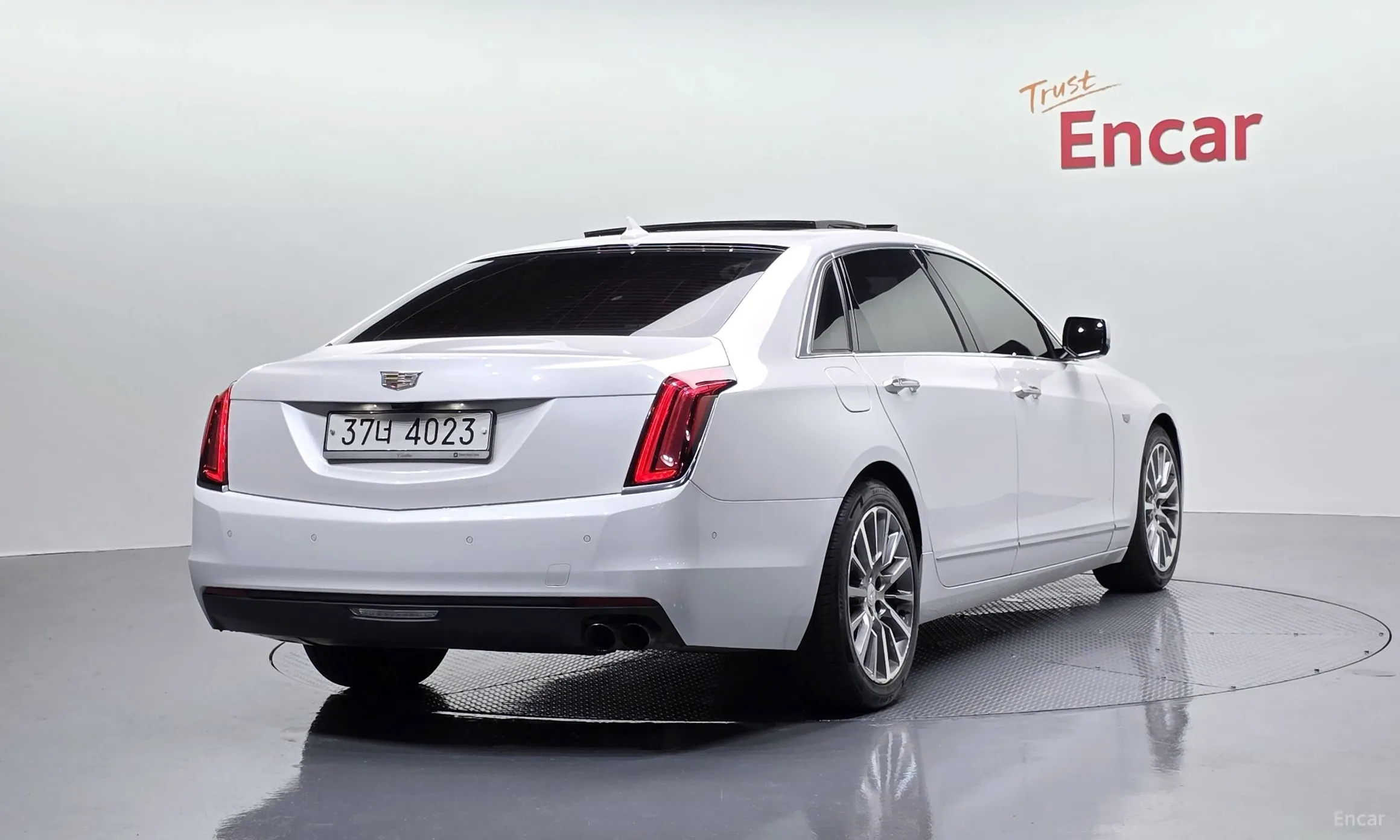Cadillac CT6 превью 2