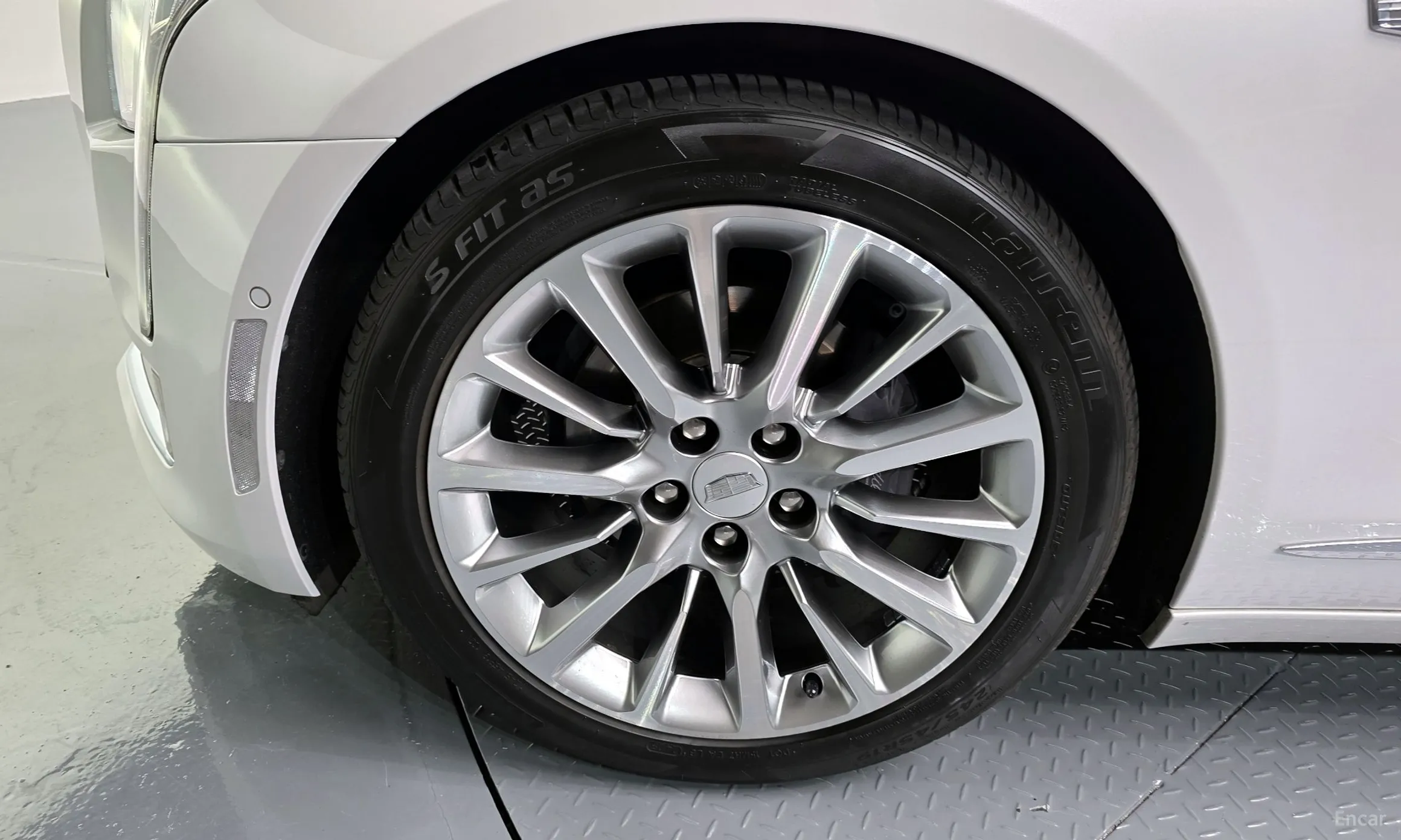 Cadillac CT6 превью 5