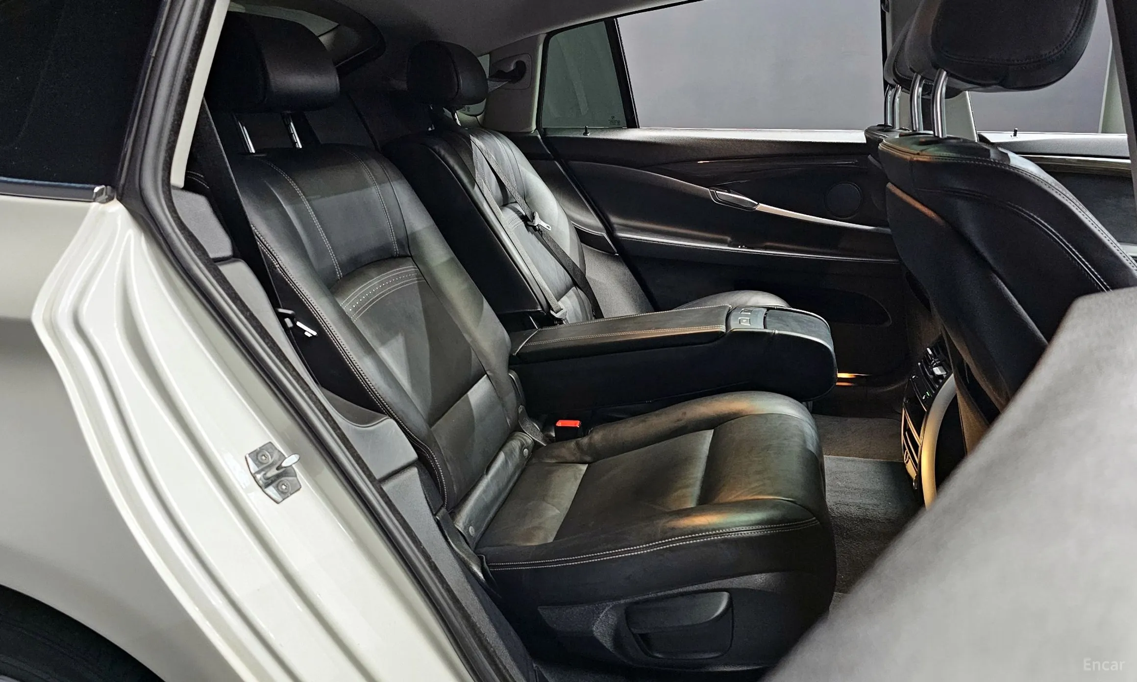 BMW 5 Series GT (F07) превью 11